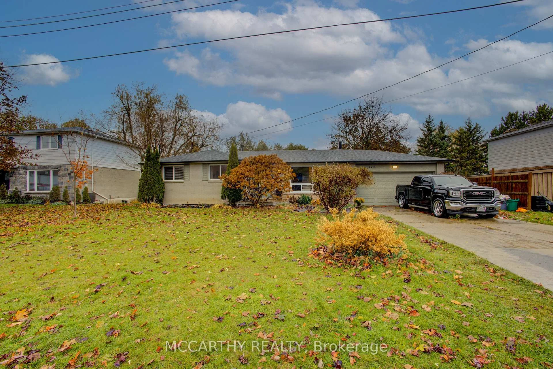 Photo 2 of 124 Muriel Street, Shelburne — HOMEH