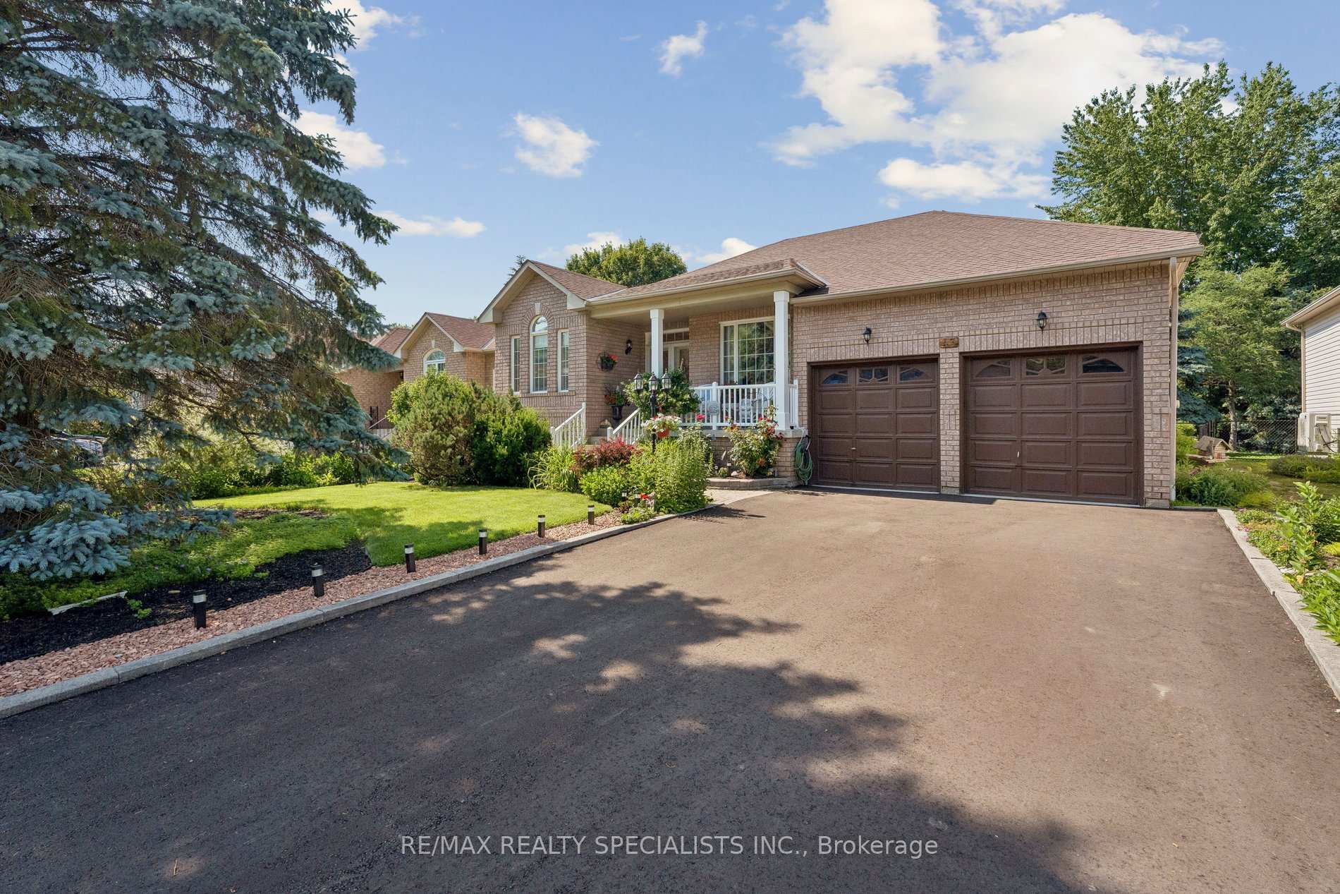 Photo 1 of 43 Bush Crescent, Wasaga Beach — HOMEH