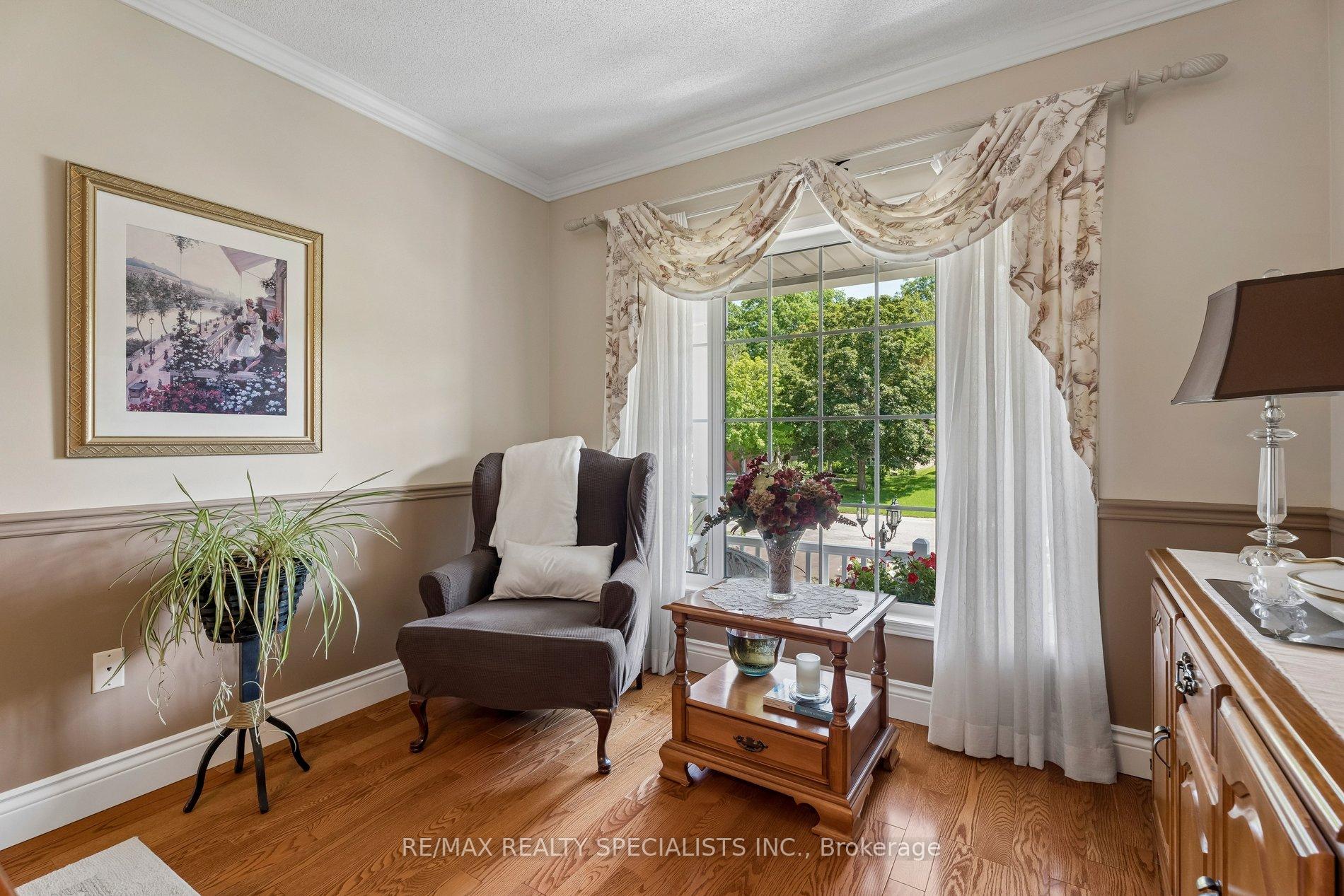 Photo 6 of 43 Bush Crescent, Wasaga Beach — HOMEH