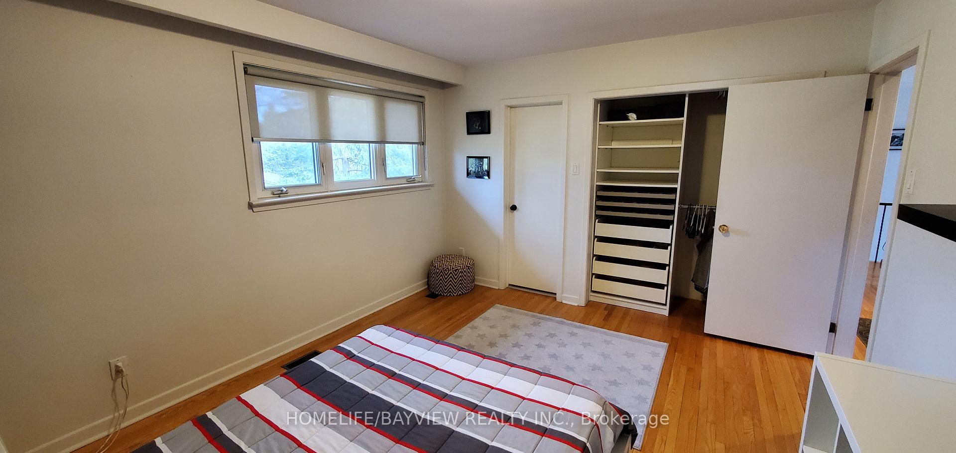 Photo 6 of 249 Wincott Drive, Etobicoke, Willowridge-Martingrove-Richview — HOMEH