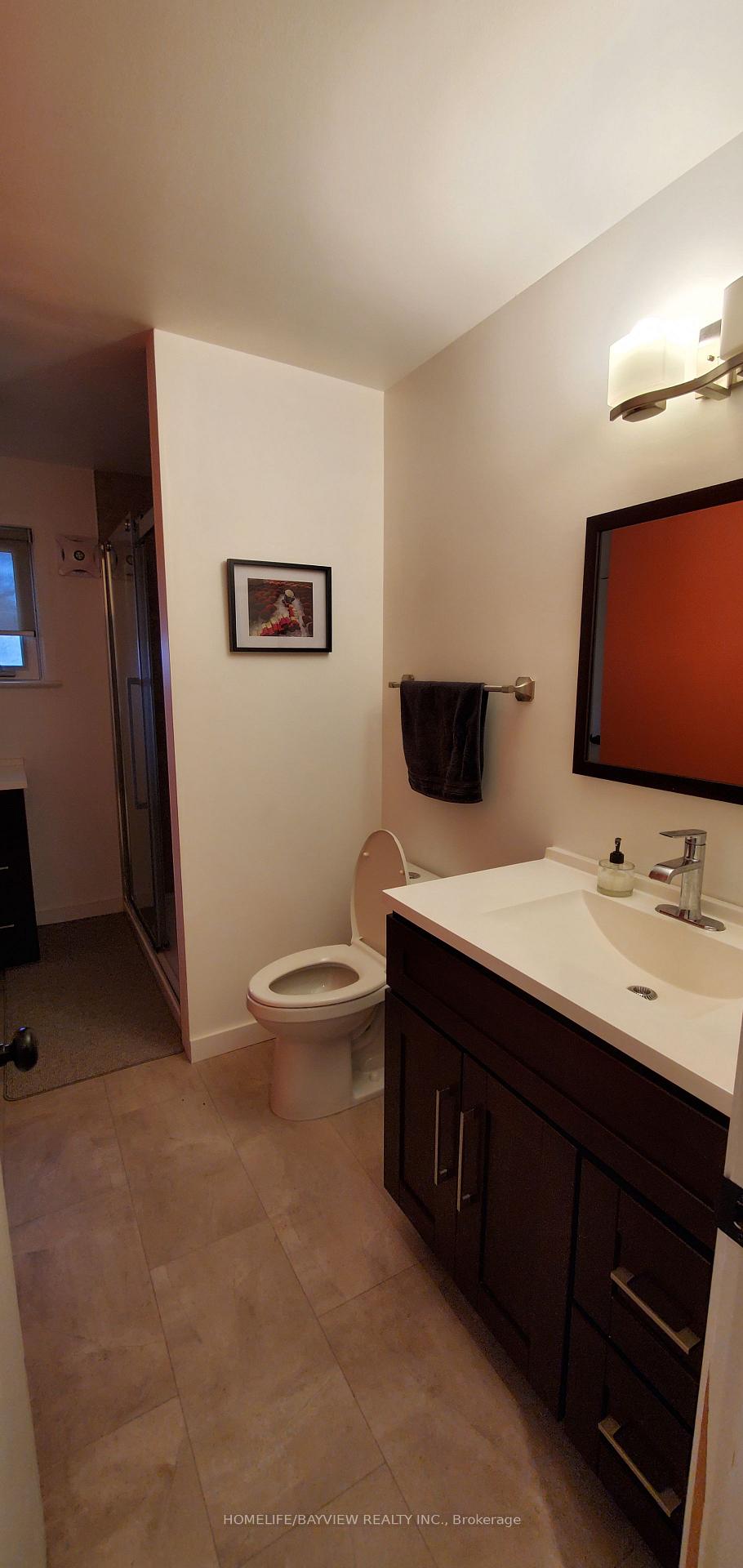 Photo 12 of 249 Wincott Drive, Etobicoke, Willowridge-Martingrove-Richview — HOMEH
