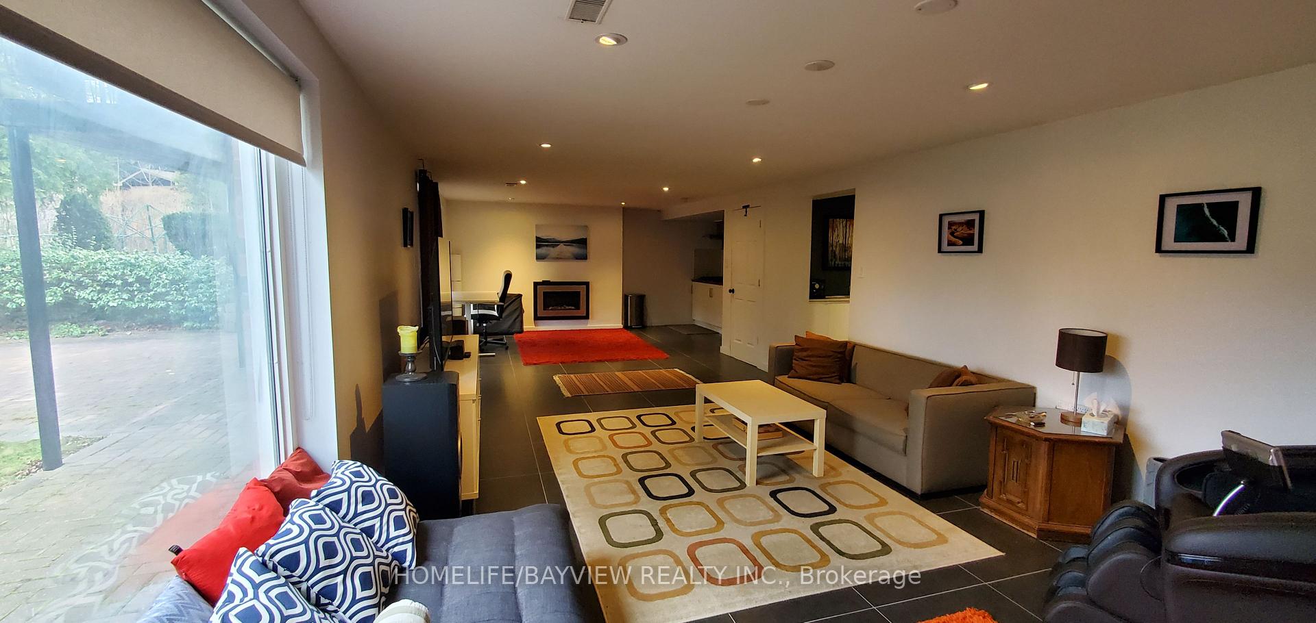 Photo 20 of 249 Wincott Drive, Etobicoke, Willowridge-Martingrove-Richview — HOMEH