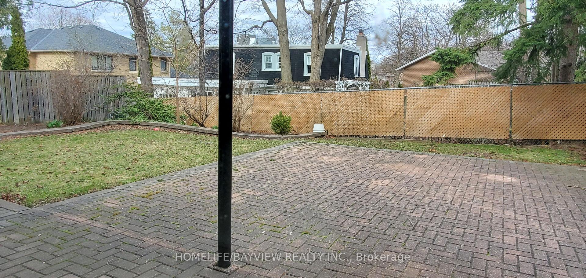 Photo 28 of 249 Wincott Drive, Etobicoke, Willowridge-Martingrove-Richview — HOMEH