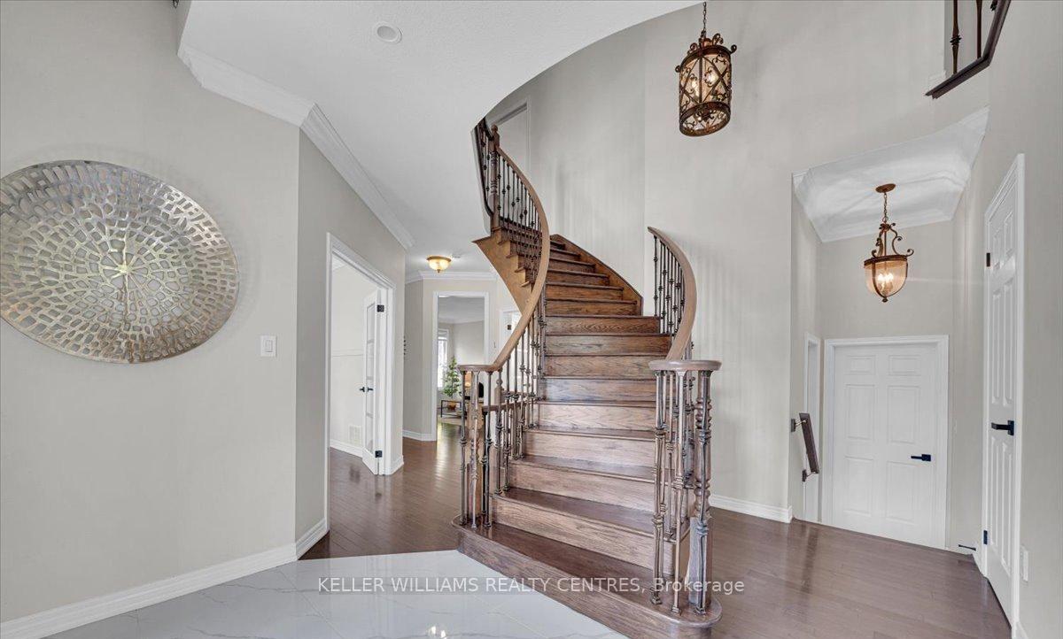 Photo 4 of 2309 Eighth Line, Oakville, Joshua Creek — HOMEH