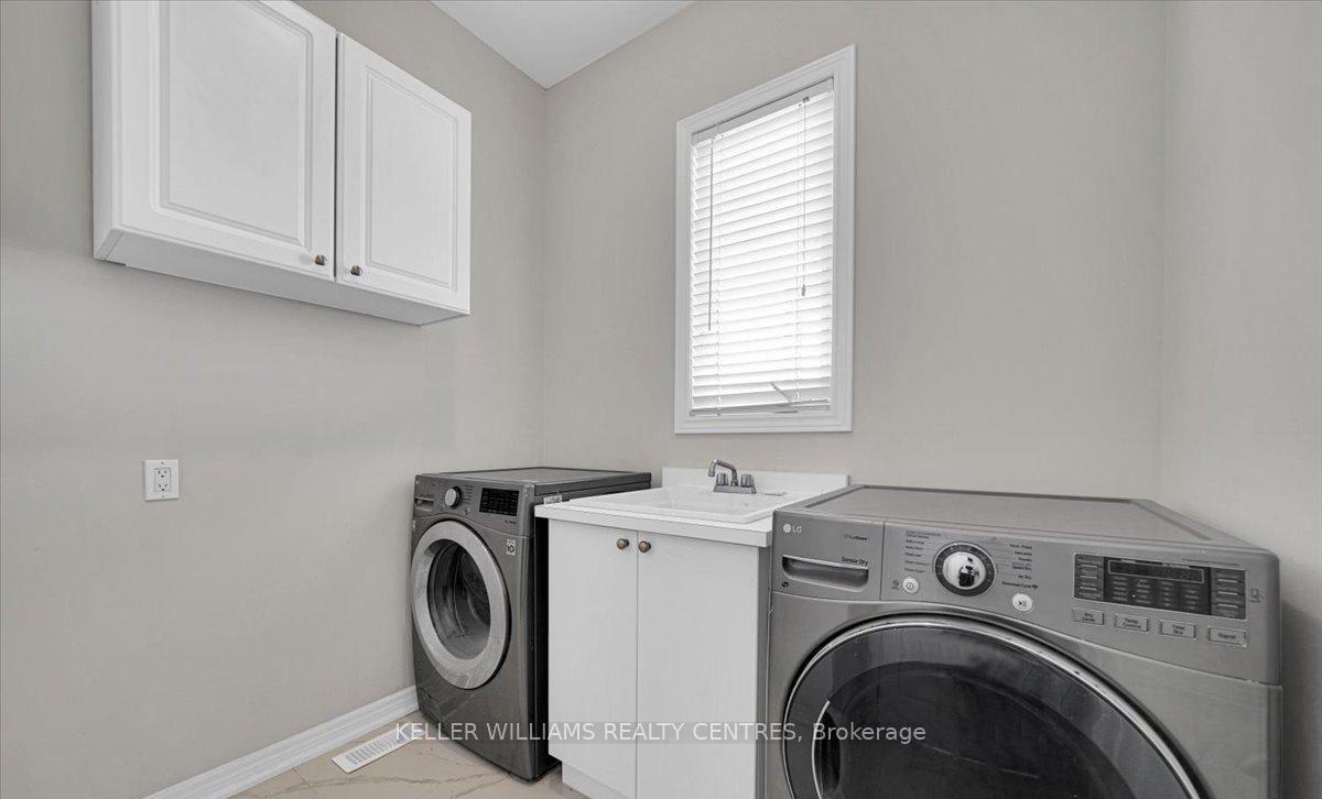 Photo 8 of 2309 Eighth Line, Oakville, Joshua Creek — HOMEH