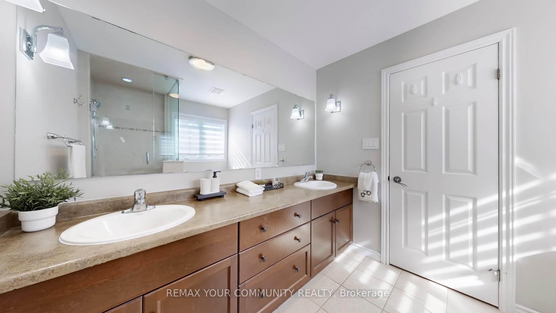 Photo 23 of Unit 6, 10 Reddington Drive, Caledon, Rural Caledon — HOMEH