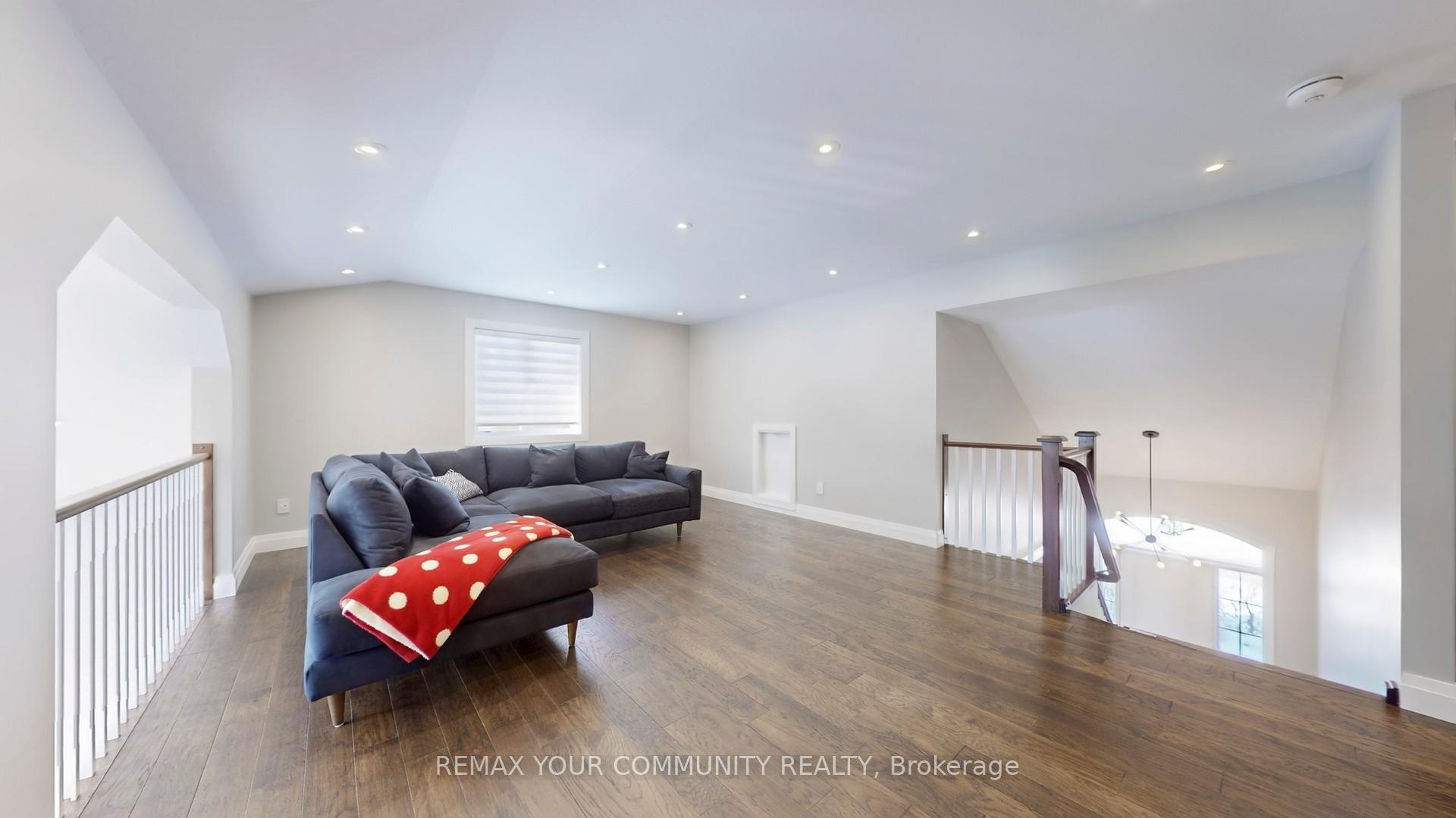 Photo 31 of Unit 6, 10 Reddington Drive, Caledon, Rural Caledon — HOMEH