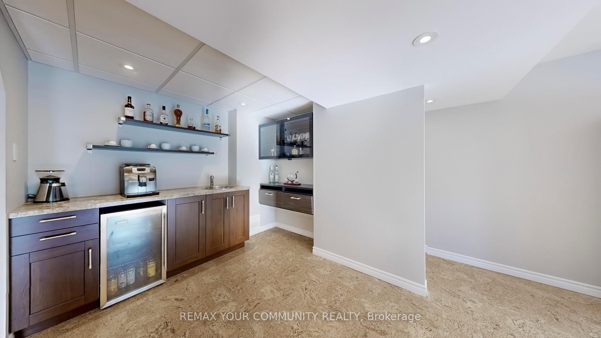 Photo 41 of Unit 6, 10 Reddington Drive, Caledon, Rural Caledon — HOMEH