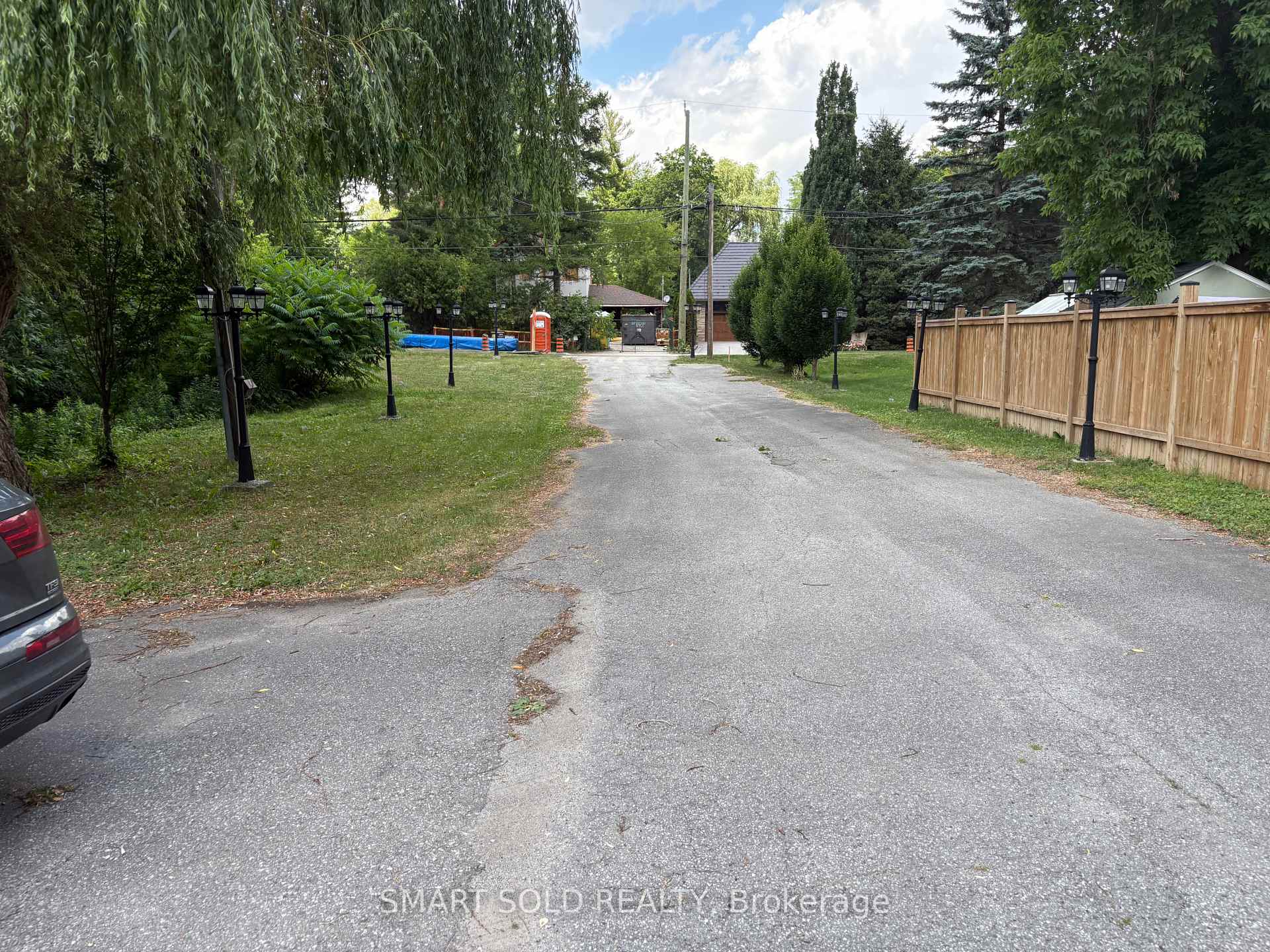Photo 9 of 55 Proctor Avenue, Markham, Grandview — HOMEH