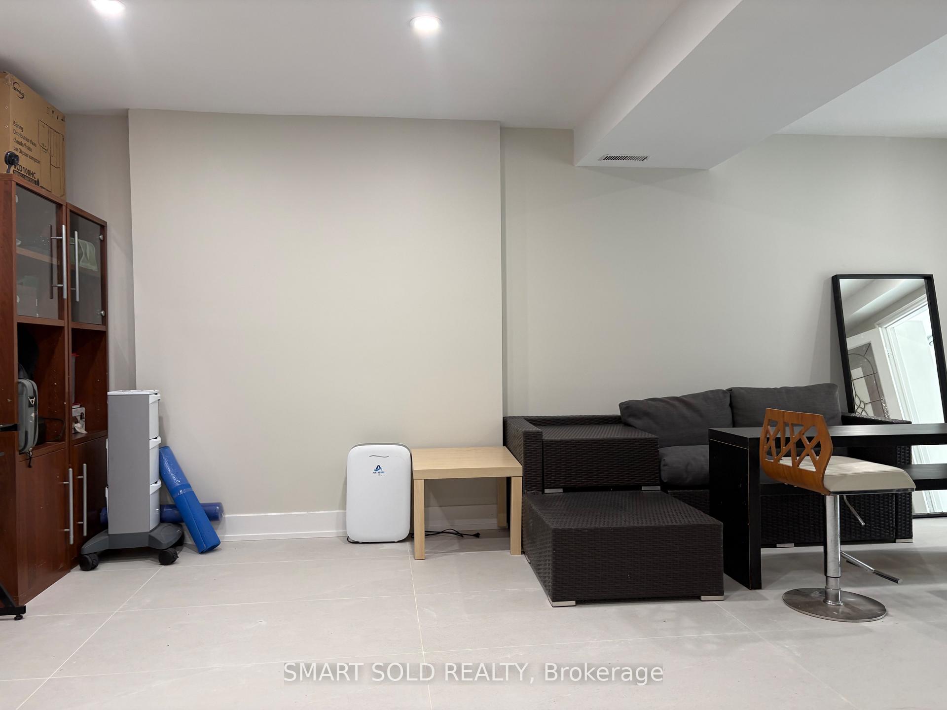 Photo 35 of 55 Proctor Avenue, Markham, Grandview — HOMEH