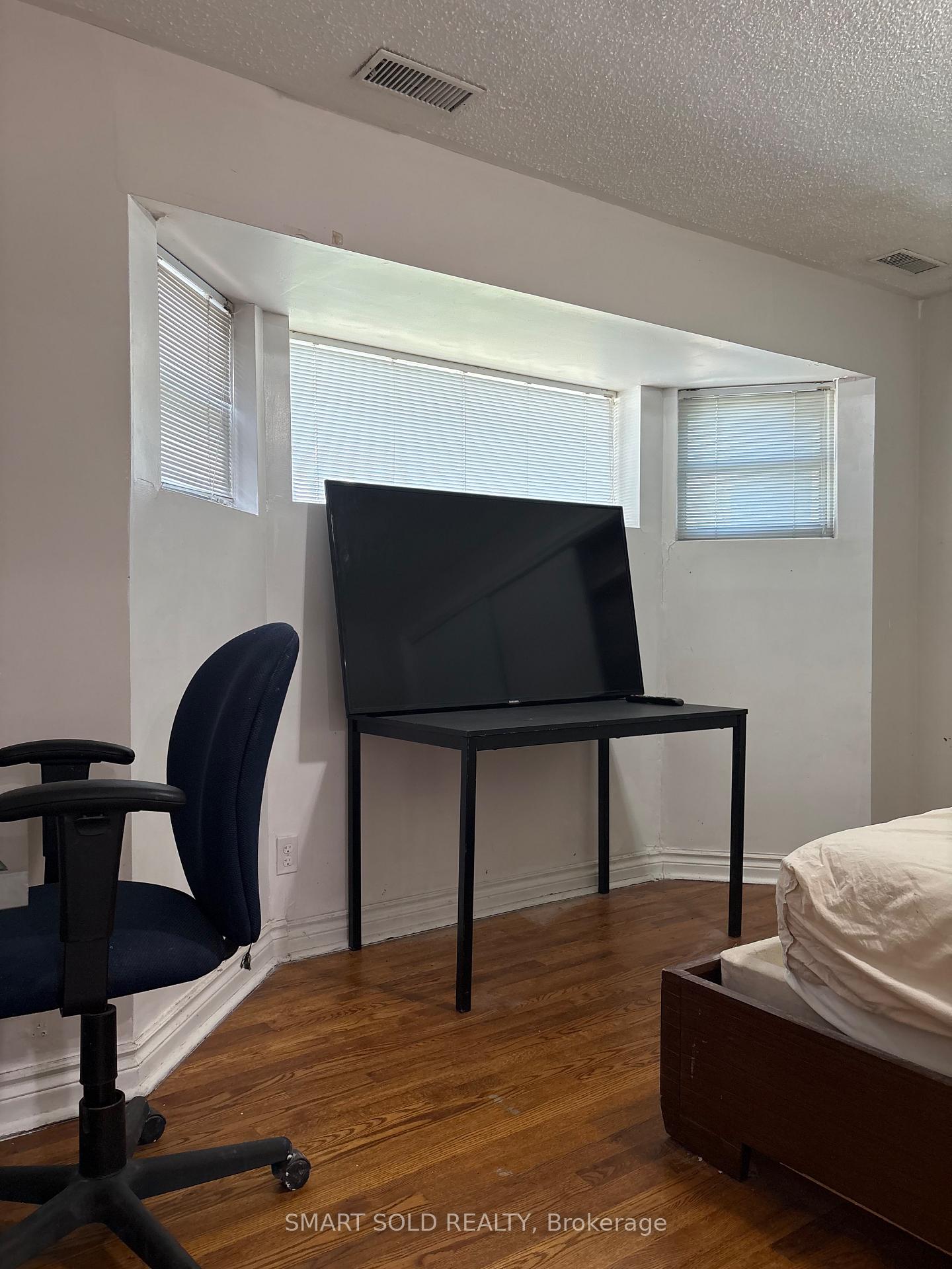 Photo 38 of 55 Proctor Avenue, Markham, Grandview — HOMEH
