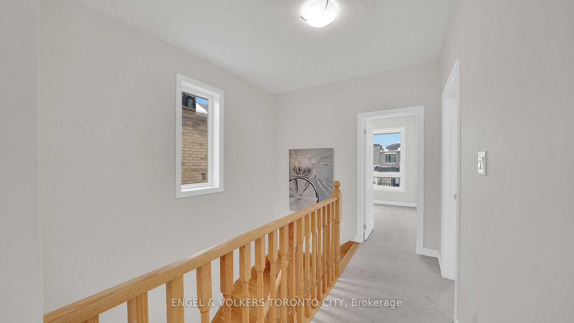 Photo 13 of 132 Mumbai Drive, Markham, Middlefield — HOMEH
