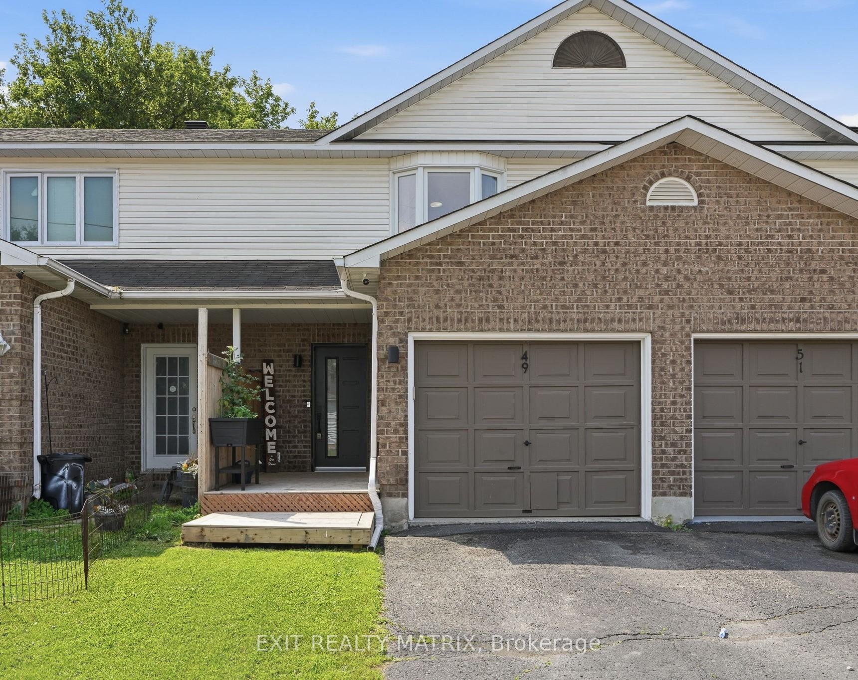 Photo 1 of 49 Forget Street, Russell, Embrun — HOMEH