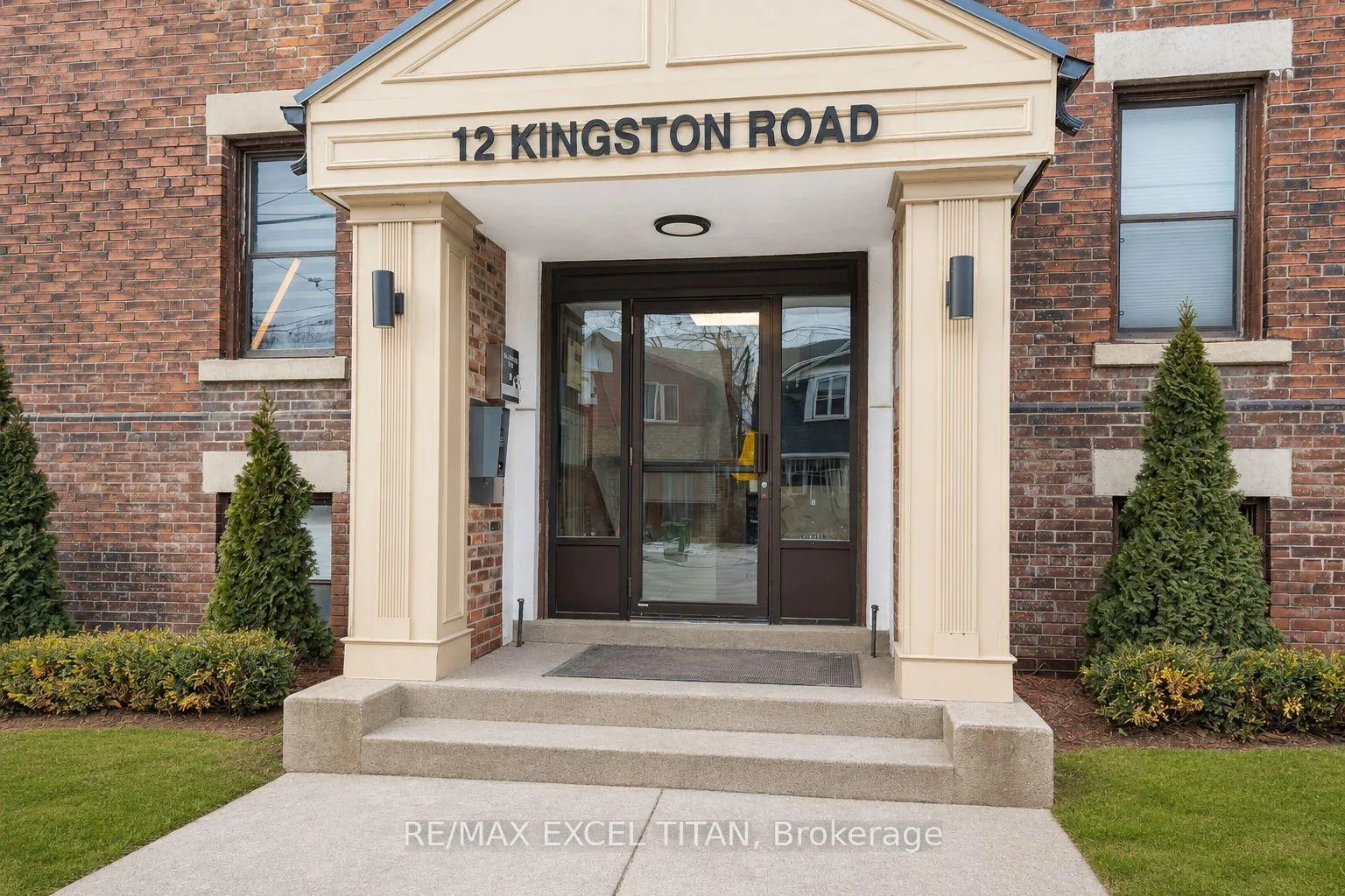 Front of Unit 76, 12 Kingston Road
