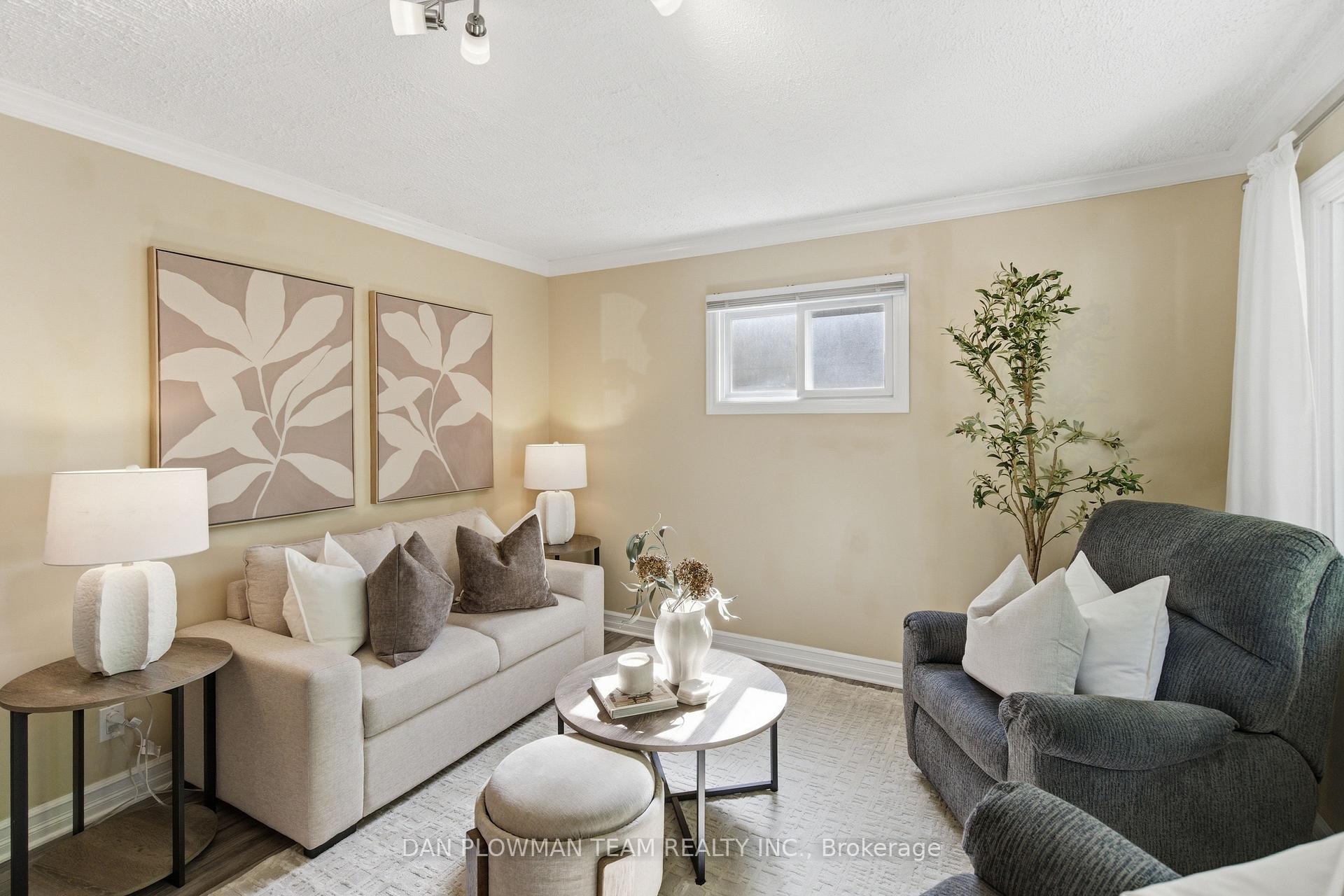 Photo 8 of 7 Beech Street, Ajax, Central — HOMEH