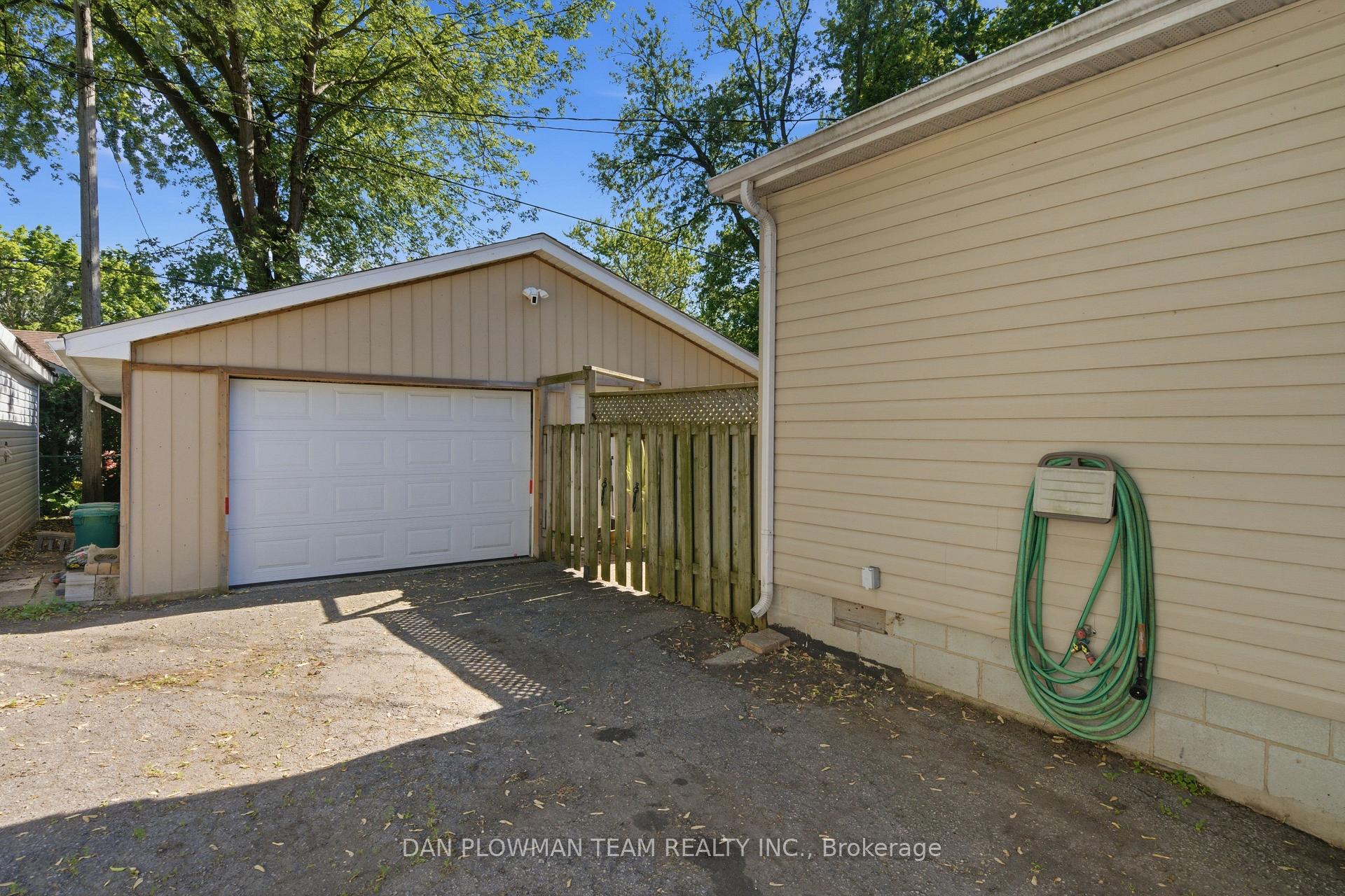 Photo 29 of 7 Beech Street, Ajax, Central — HOMEH