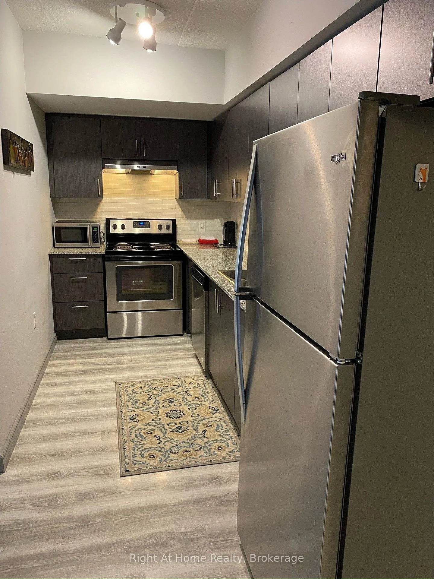 Photo 4 of Unit B311, 275 Larch Street, Waterloo, Beechwood/University — HOMEH