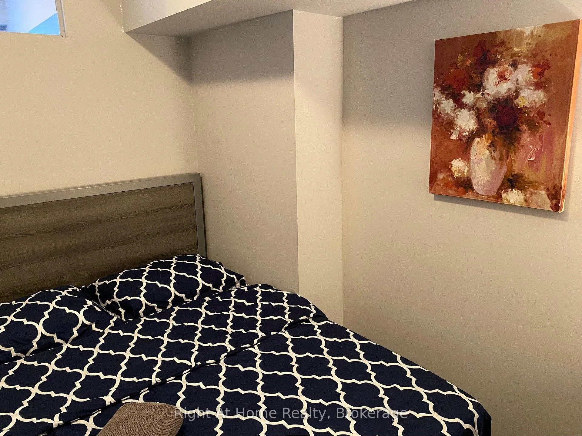 Photo 38 of Unit B311, 275 Larch Street, Waterloo, Beechwood/University — HOMEH
