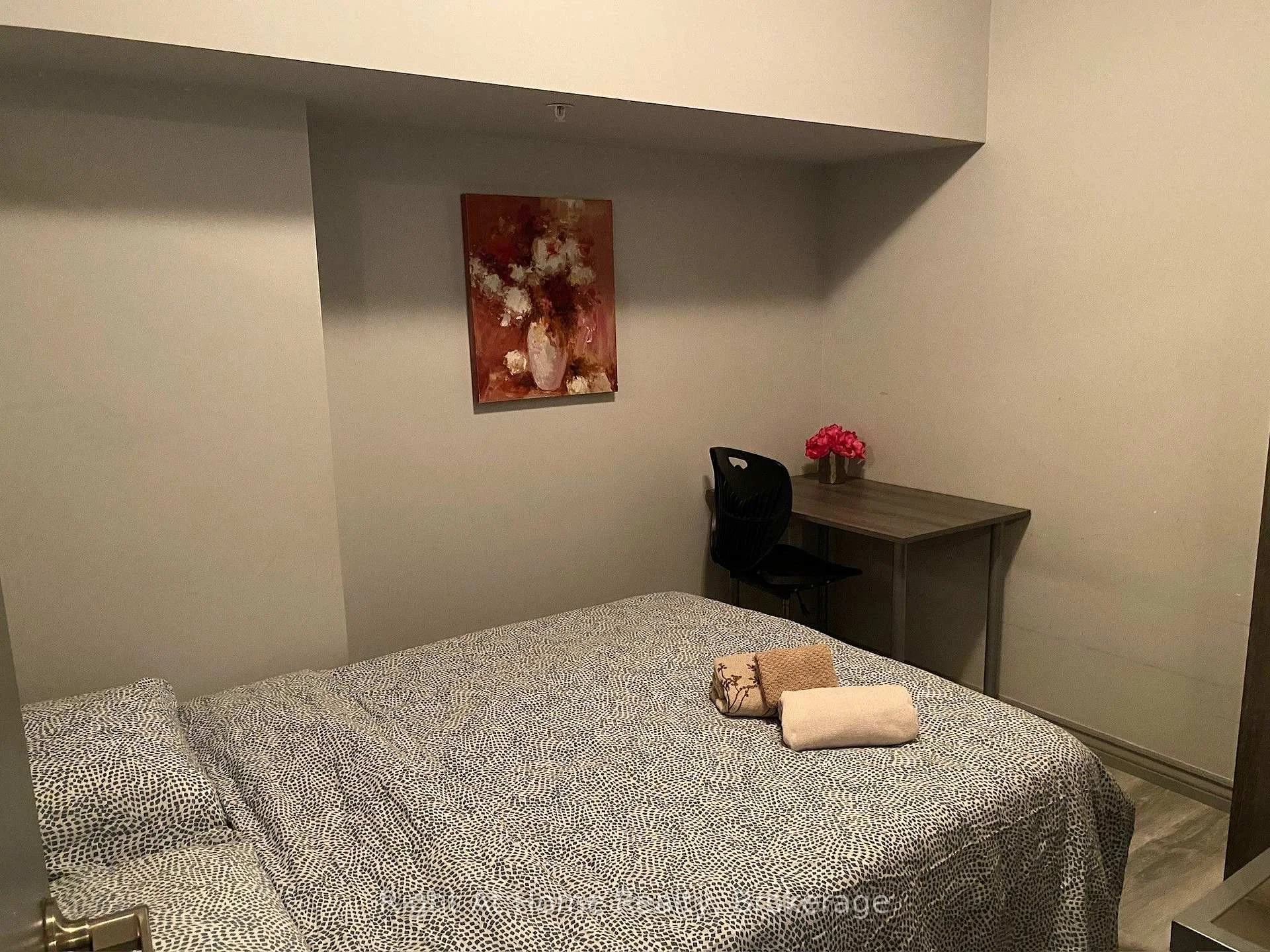 Photo 46 of Unit B311, 275 Larch Street, Waterloo, Beechwood/University — HOMEH