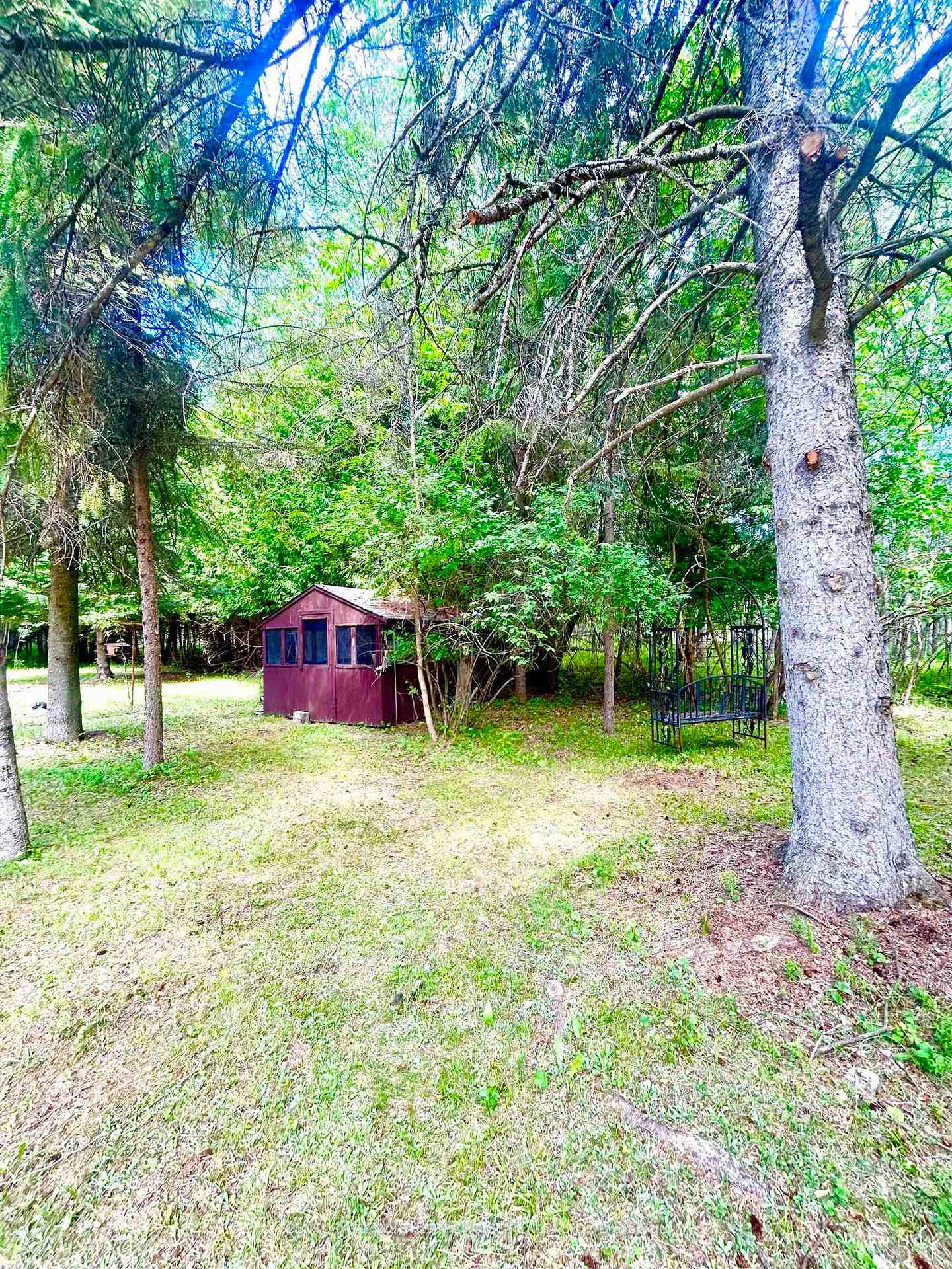 Photo 22 of 1312 Emo Road, Fort Frances — HOMEH