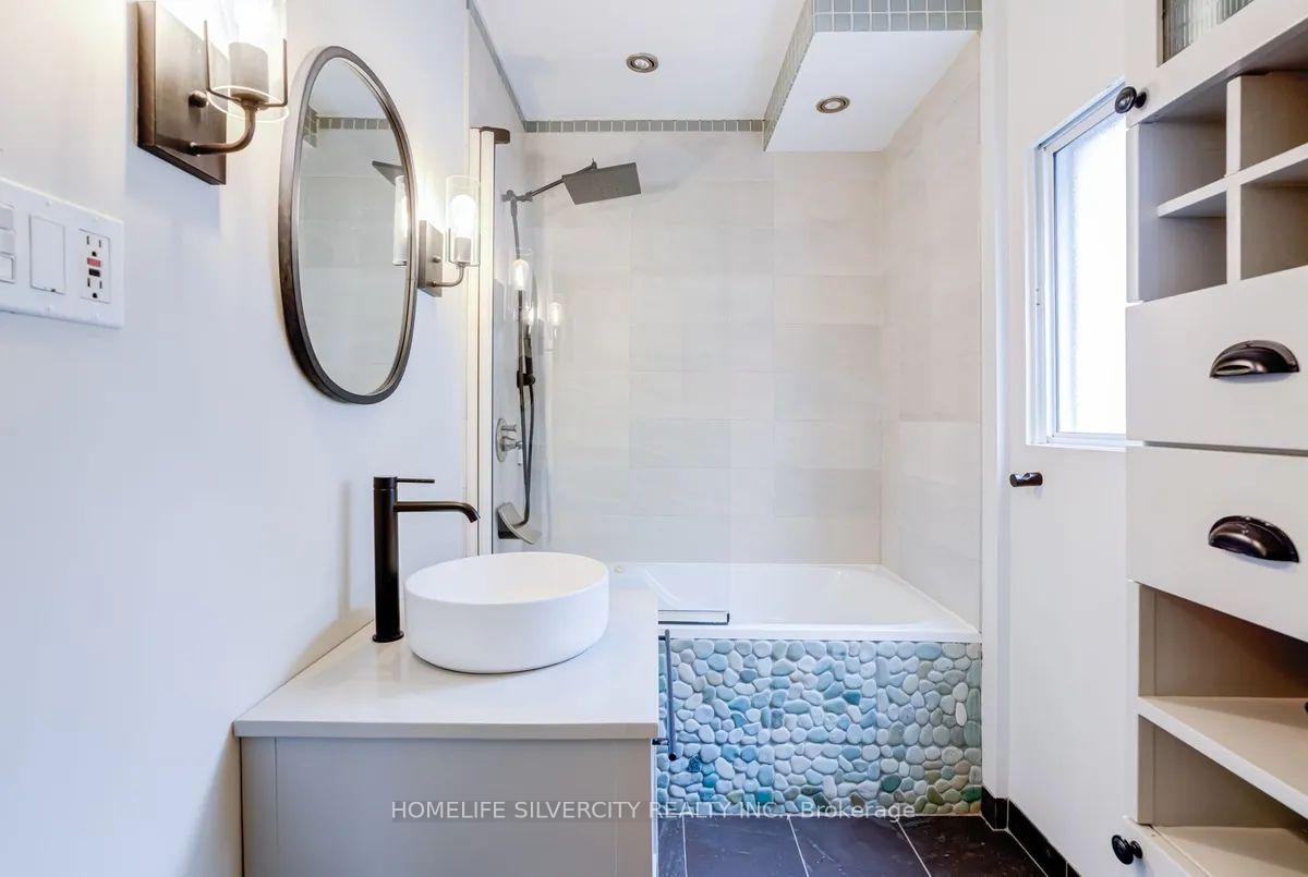 Photo 23 of 114 Springdale Boulevard, Toronto, Danforth Village-East York — HOMEH