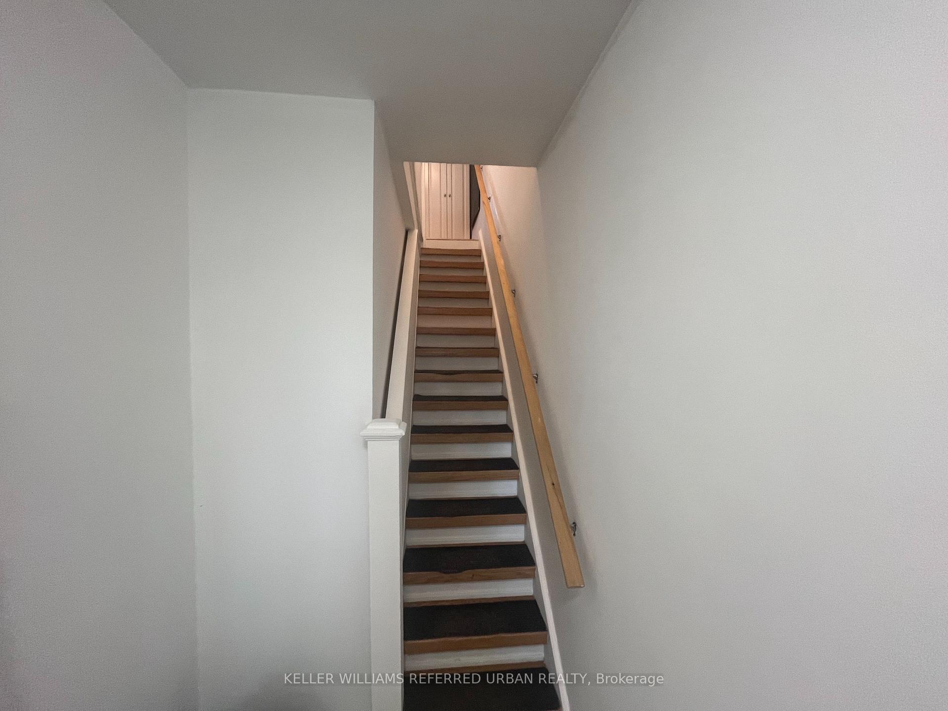 Photo 3 of Unit Upper, 91 Dovercourt Road, Toronto, Niagara — HOMEH