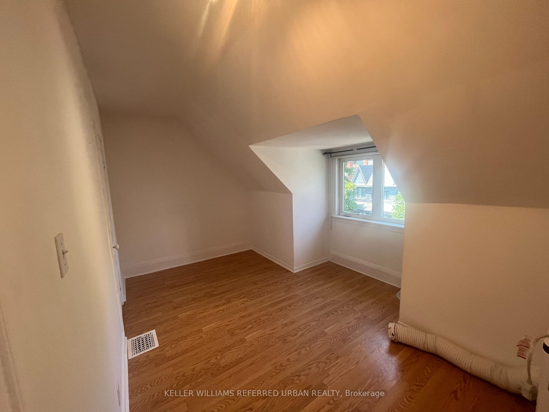 Photo 8 of Unit Upper, 91 Dovercourt Road, Toronto, Niagara — HOMEH