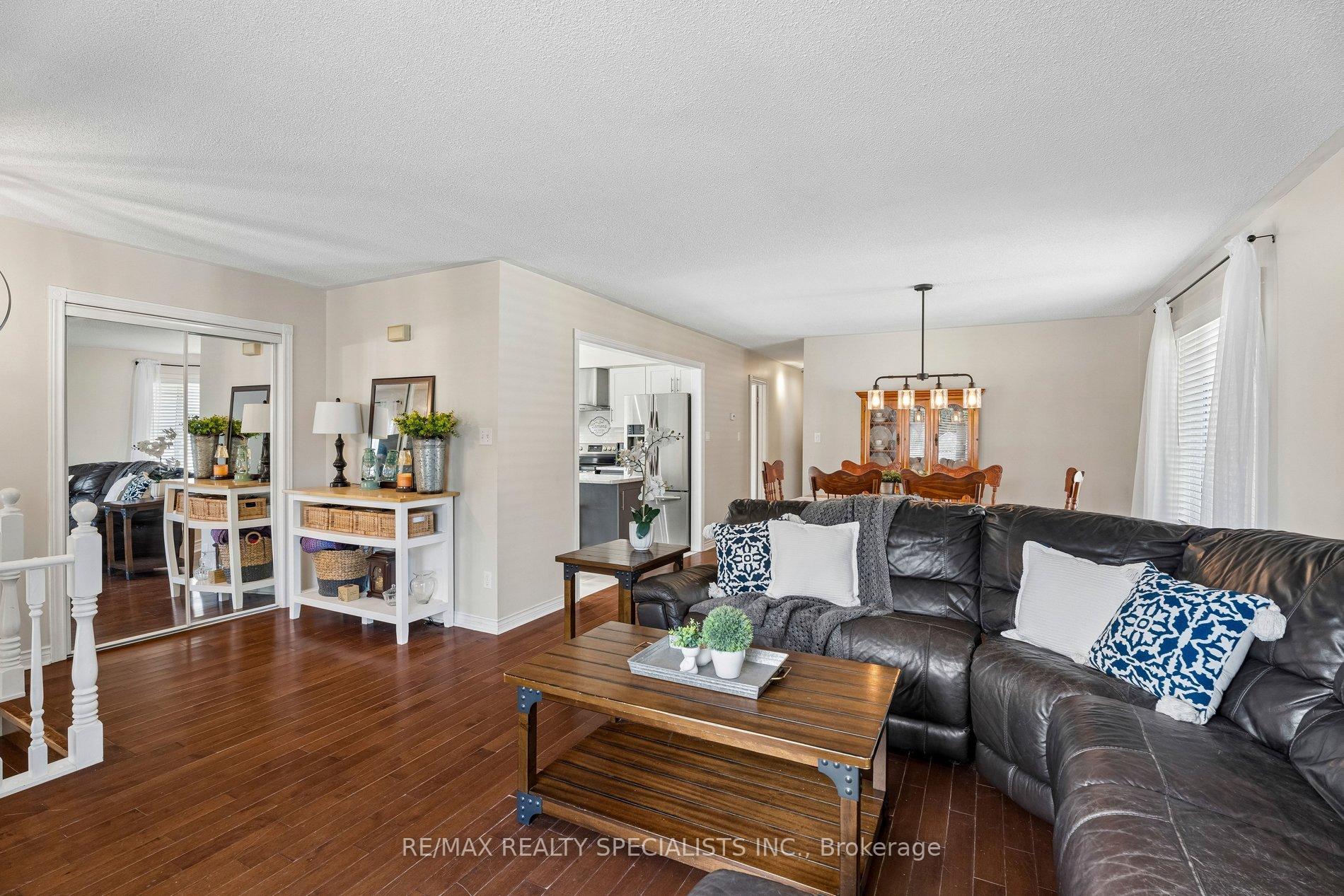 Photo 9 of 64 Smallman Drive, Wasaga Beach — HOMEH