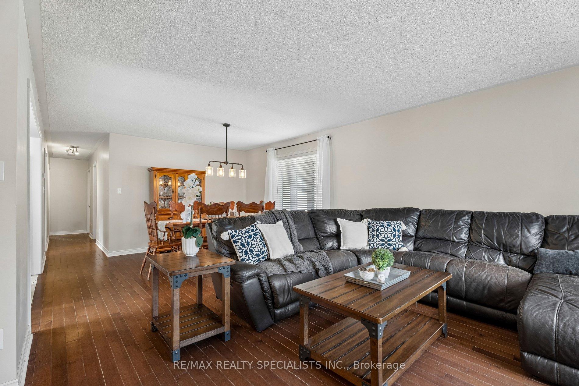 Photo 10 of 64 Smallman Drive, Wasaga Beach — HOMEH