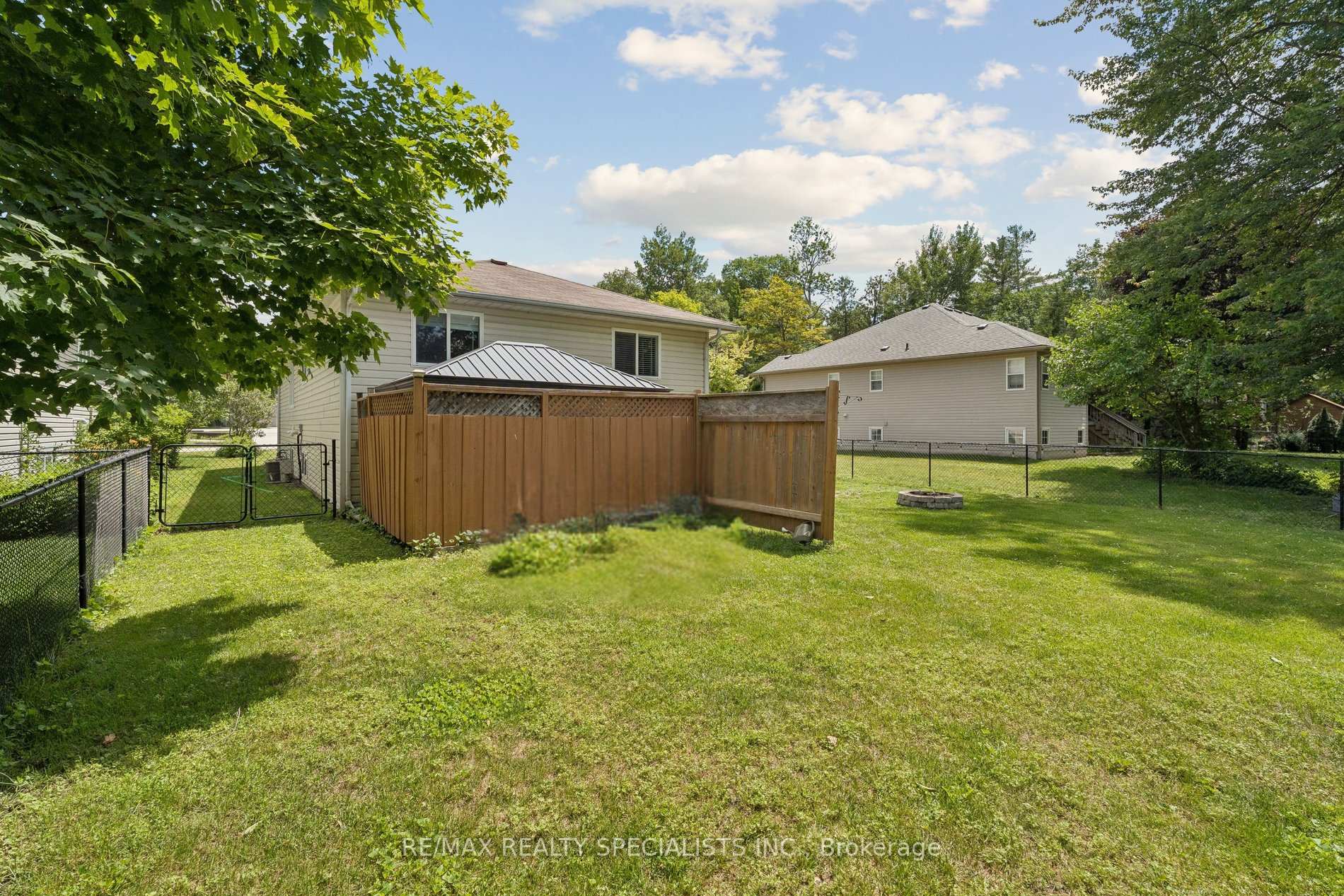 Photo 39 of 64 Smallman Drive, Wasaga Beach — HOMEH