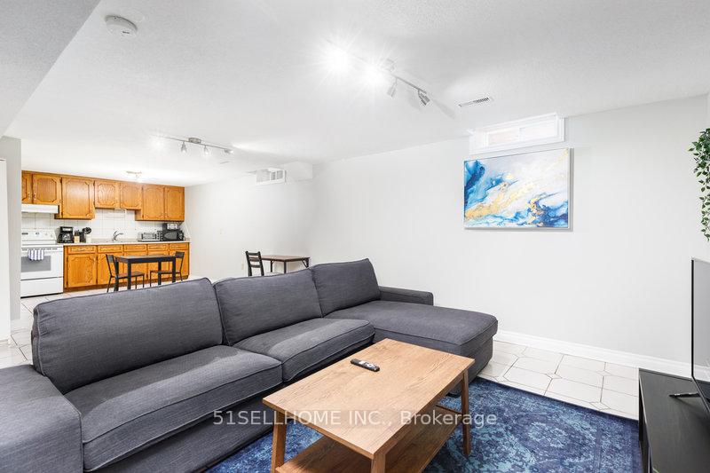 Photo 35 of 4771 Antelope Crescent, Mississauga, Hurontario — HOMEH