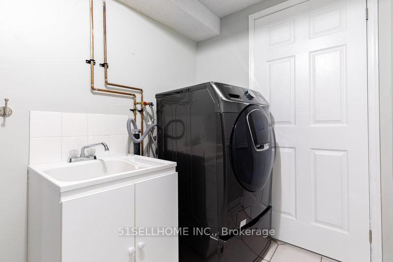 Photo 32 of 4771 Antelope Crescent, Mississauga, Hurontario — HOMEH