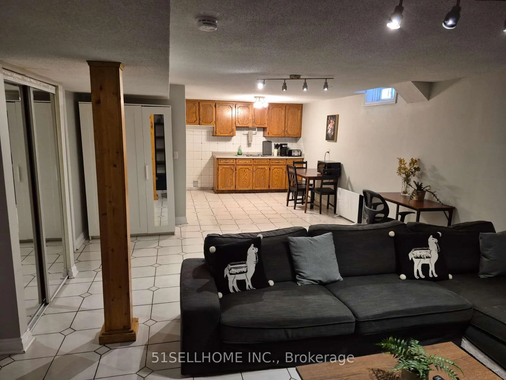 Photo 45 of 4771 Antelope Crescent, Mississauga, Hurontario — HOMEH