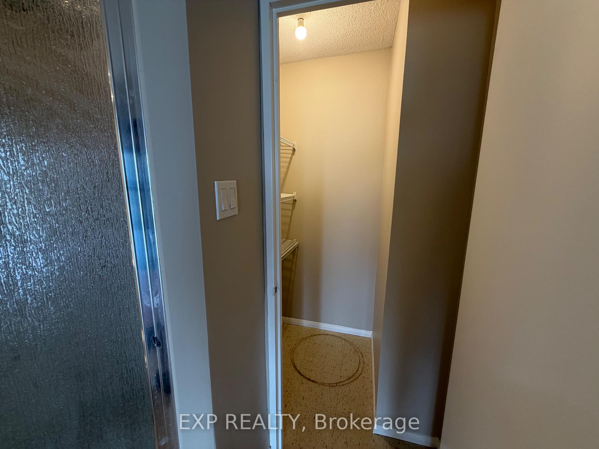Photo 15 of Unit 2405, 4205 Shipp Drive, Mississauga, City Centre — HOMEH