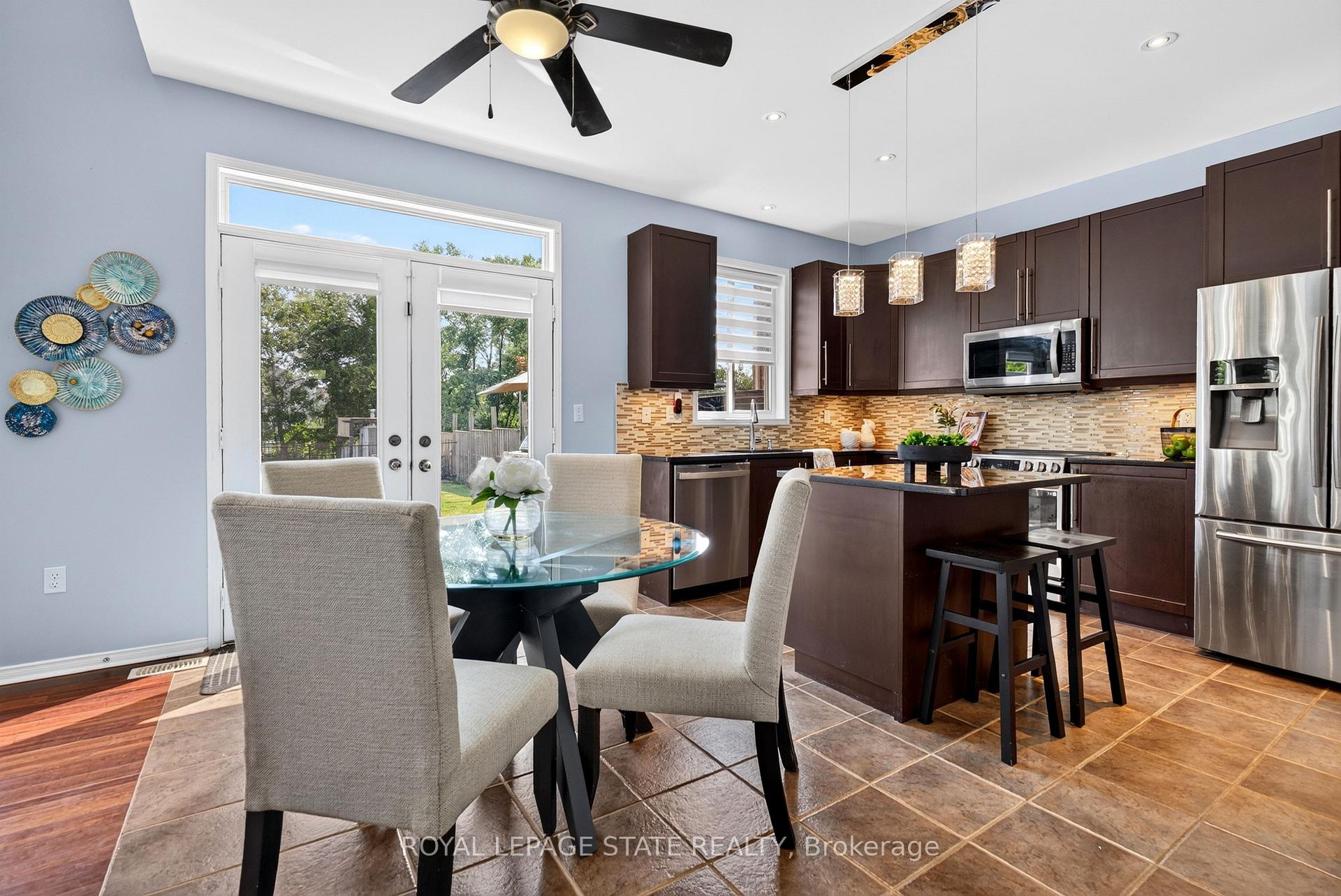 Photo 12 of 140 Fowler Drive, Hamilton, Binbrook — HOMEH