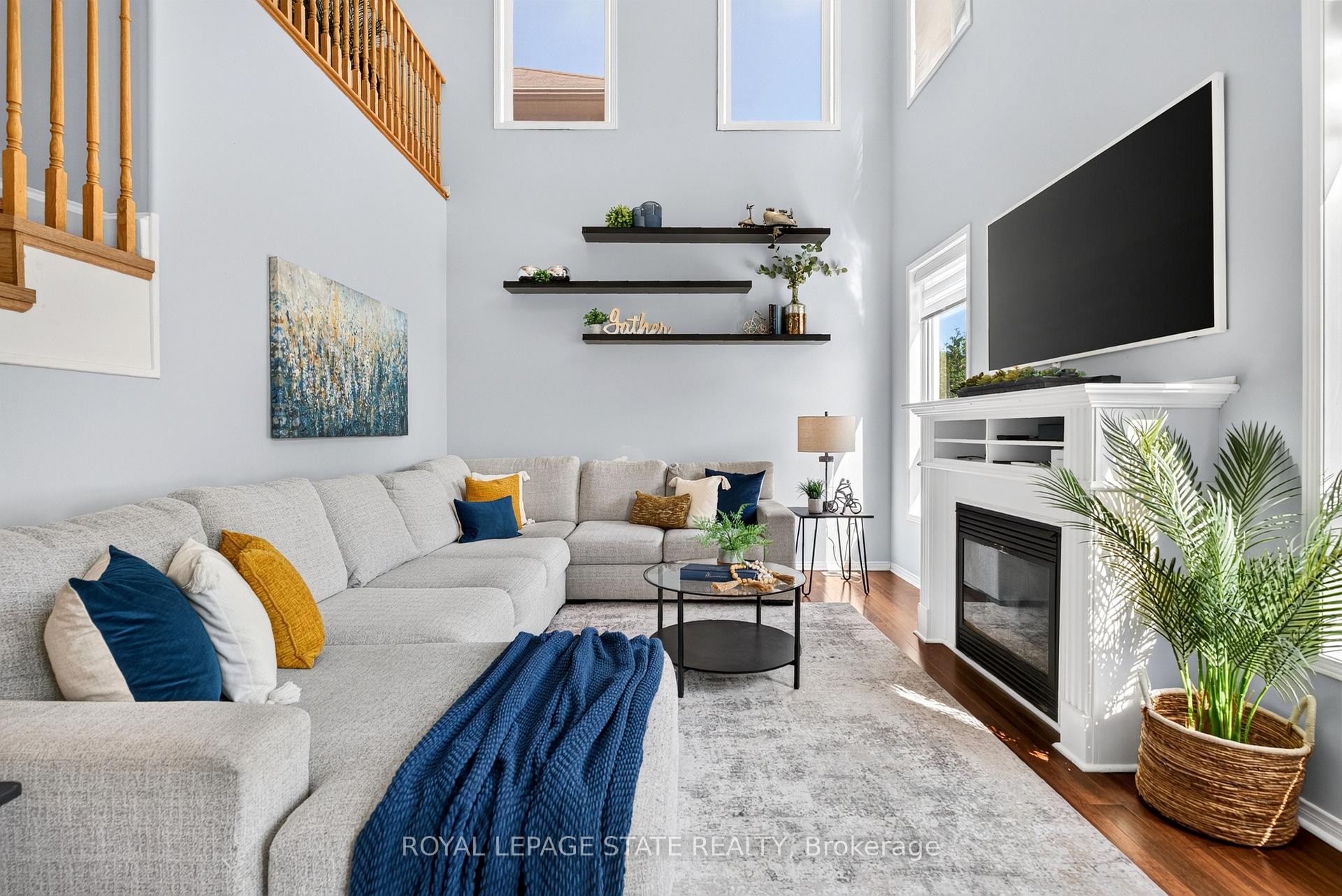 Photo 15 of 140 Fowler Drive, Hamilton, Binbrook — HOMEH