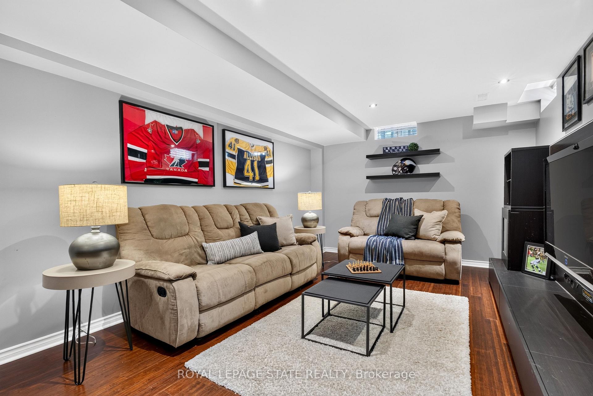 Photo 32 of 140 Fowler Drive, Hamilton, Binbrook — HOMEH
