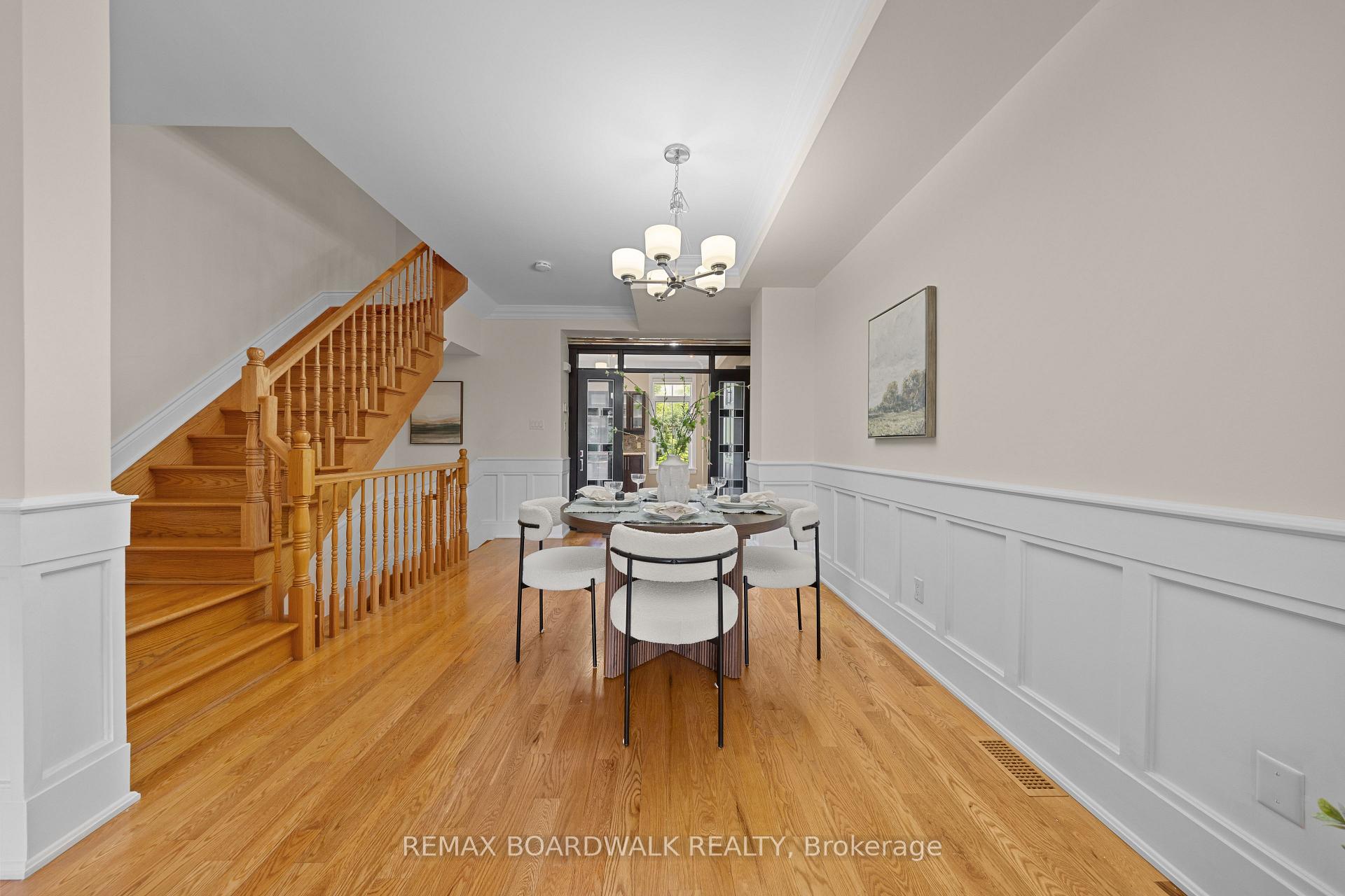 Photo 8 of 4 Harvey Street, Ottawa, Ottawa East — HOMEH