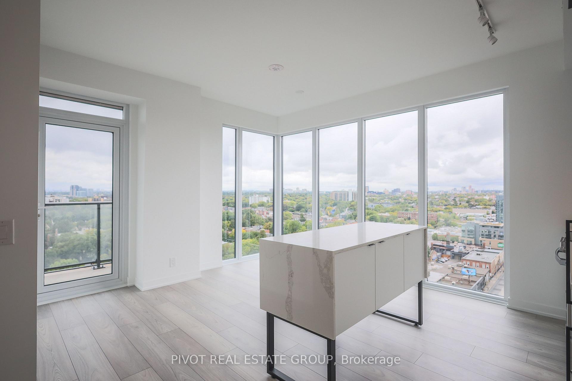 Photo 2 of Unit 1508, 285 Dufferin Street, Toronto, South Parkdale — HOMEH