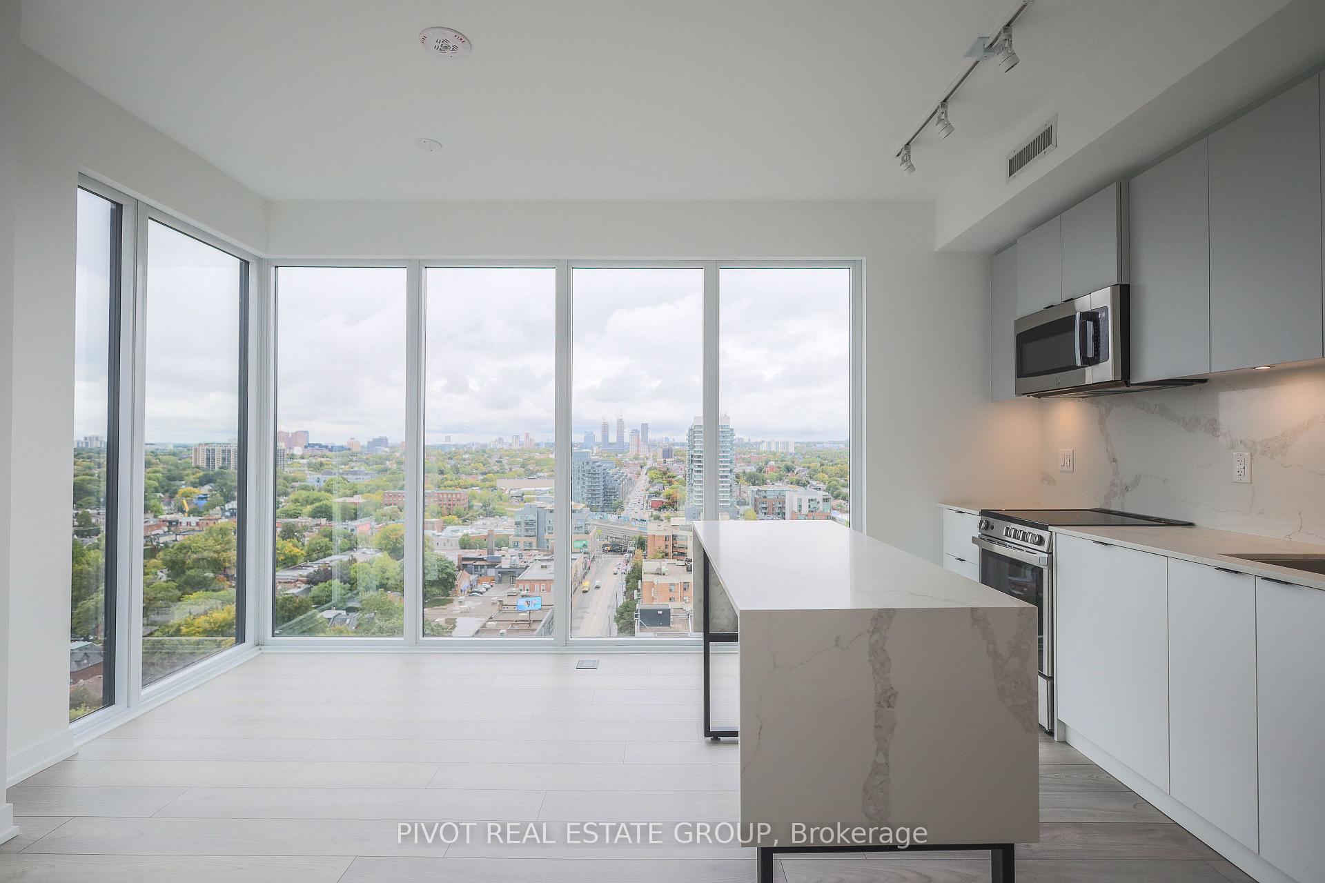 Photo 3 of Unit 1508, 285 Dufferin Street, Toronto, South Parkdale — HOMEH