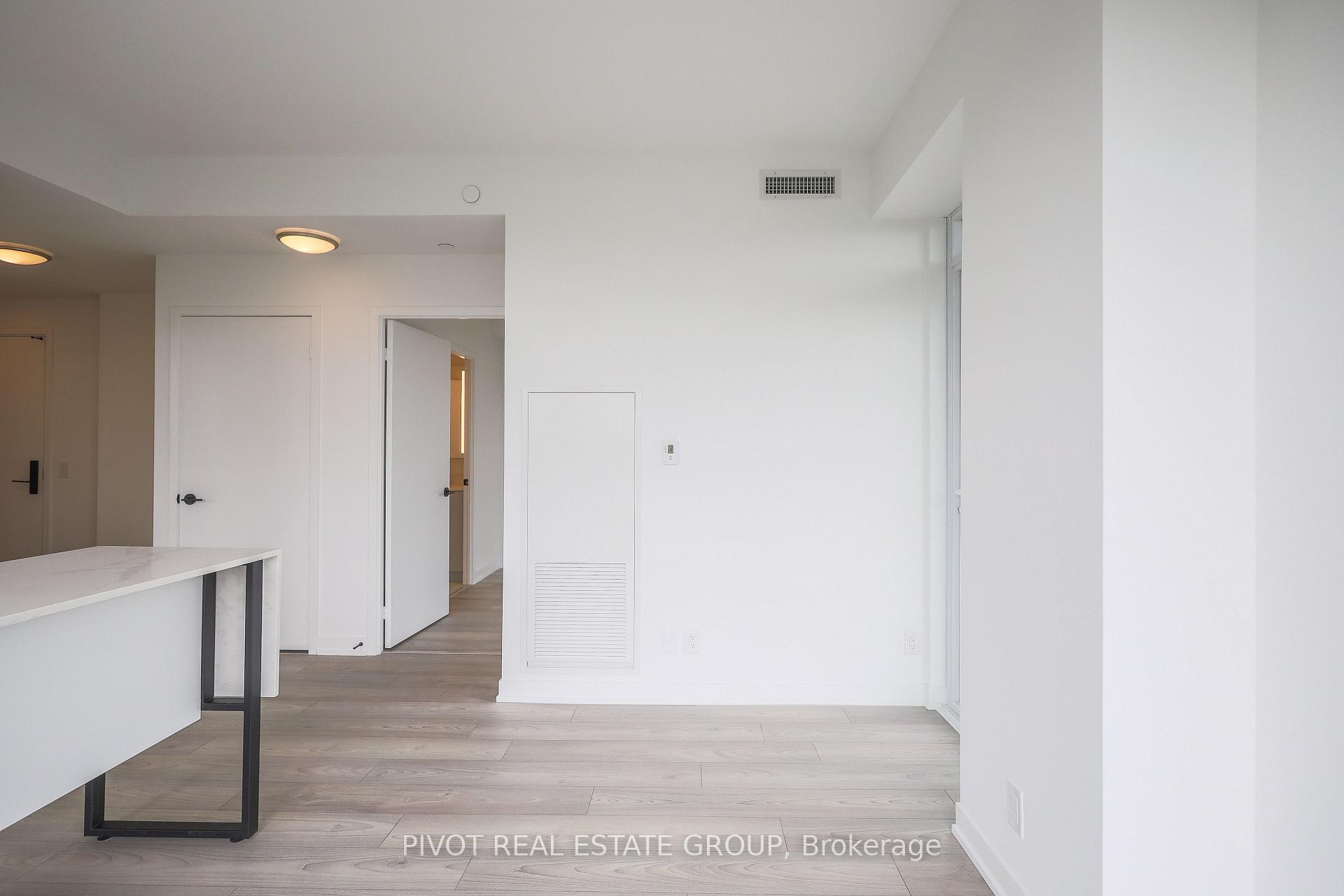 Photo 8 of Unit 1508, 285 Dufferin Street, Toronto, South Parkdale — HOMEH