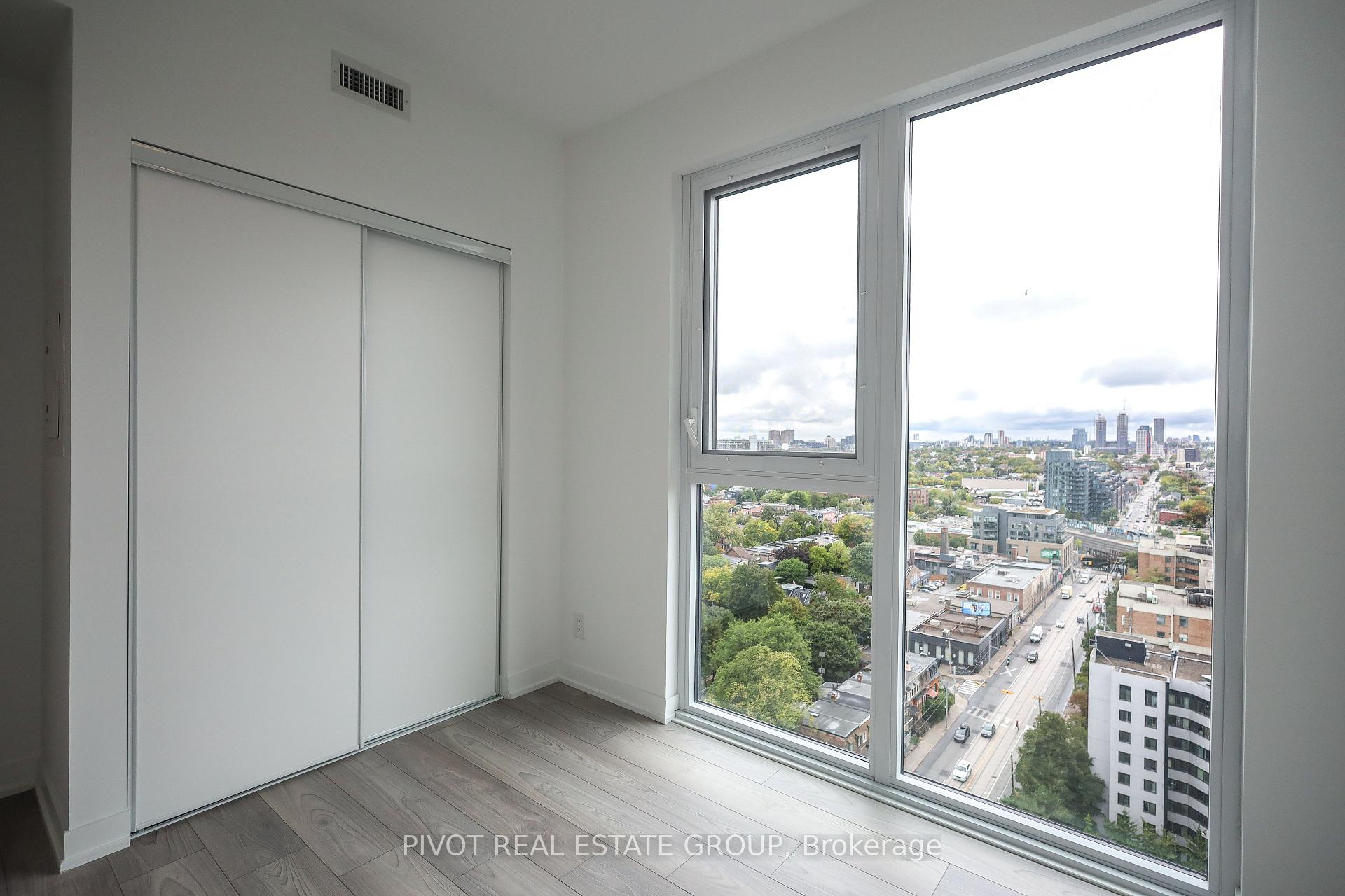 Photo 12 of Unit 1508, 285 Dufferin Street, Toronto, South Parkdale — HOMEH