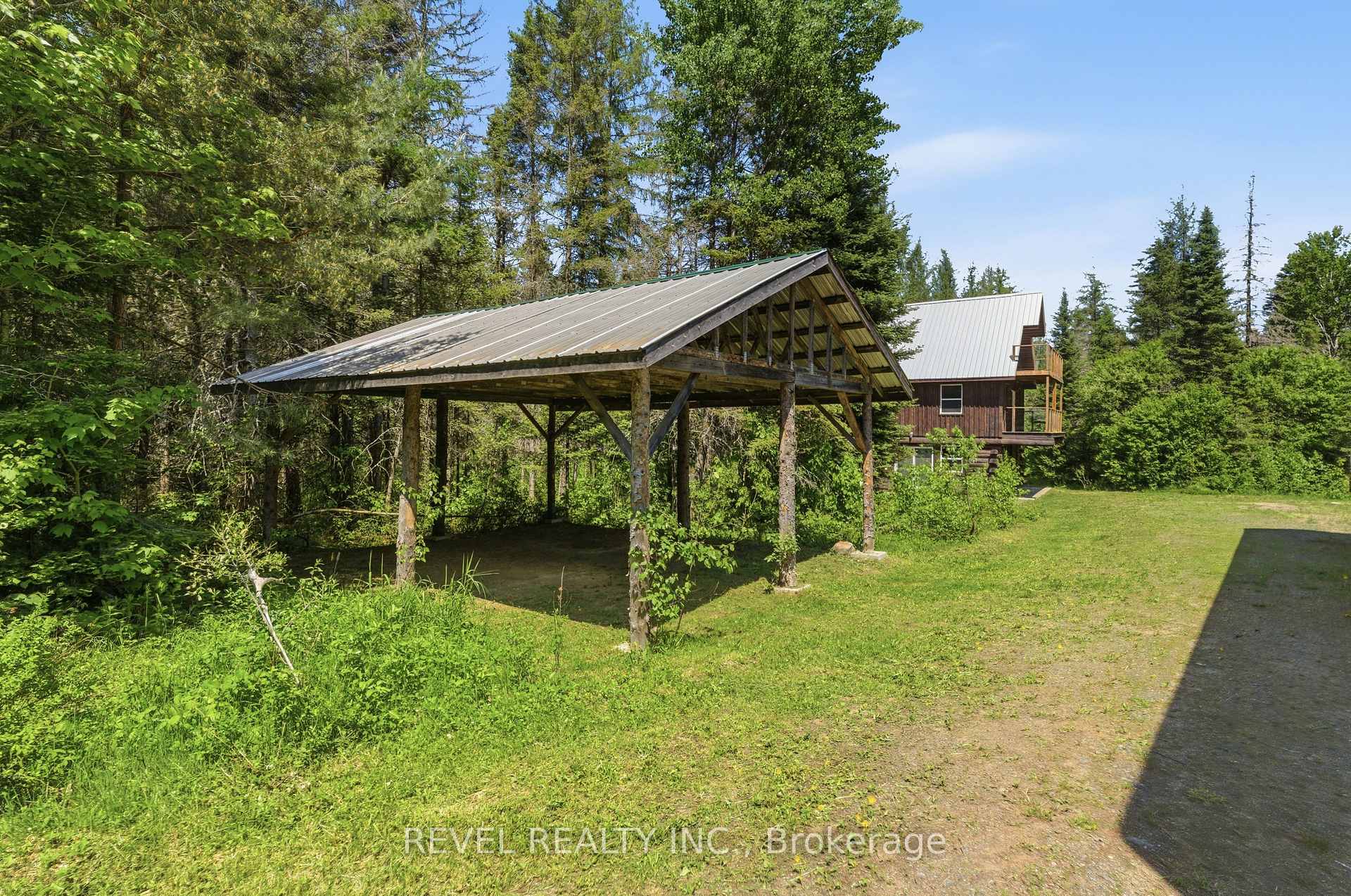Photo 5 of 3994 Eagle Lake Road, Parry Sound Remote Area, Lount — HOMEH