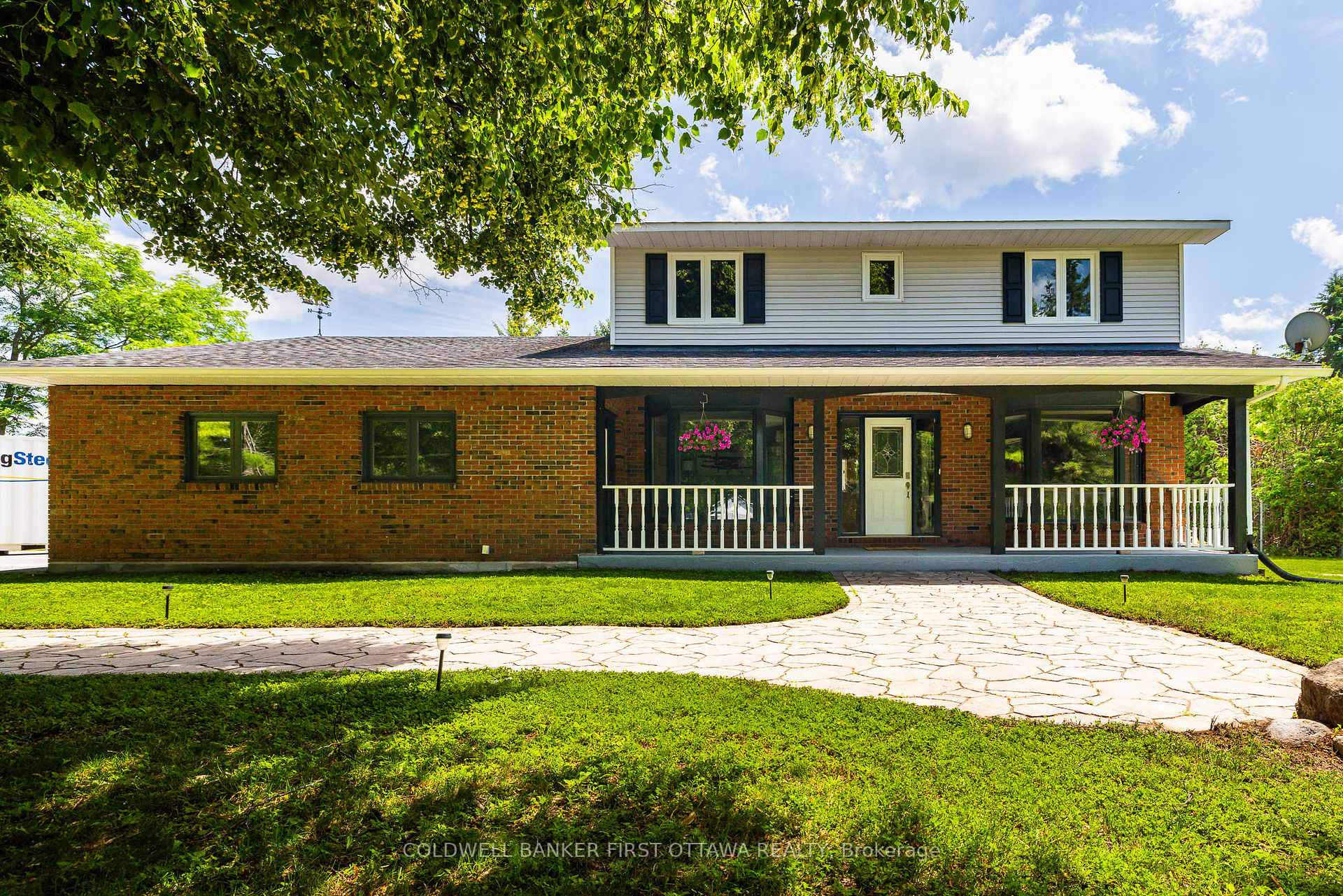 Photo 1 of 388 High Street, Beckwith, Beckwith Twp — HOMEH
