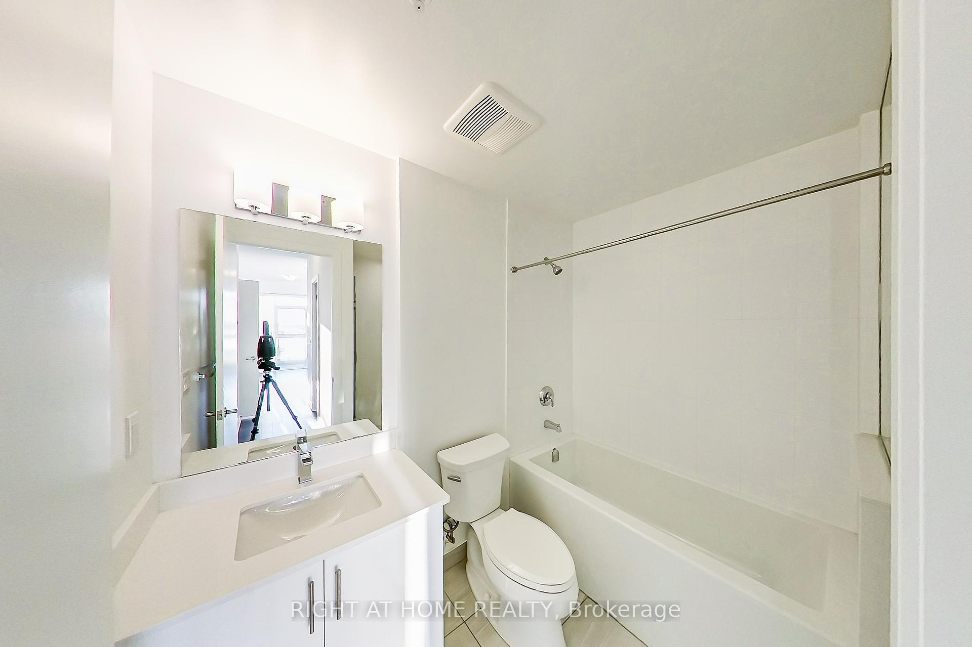 Photo 12 of Unit 1003, 550 North Service Road, Grimsby, Grimsby Beach — HOMEH
