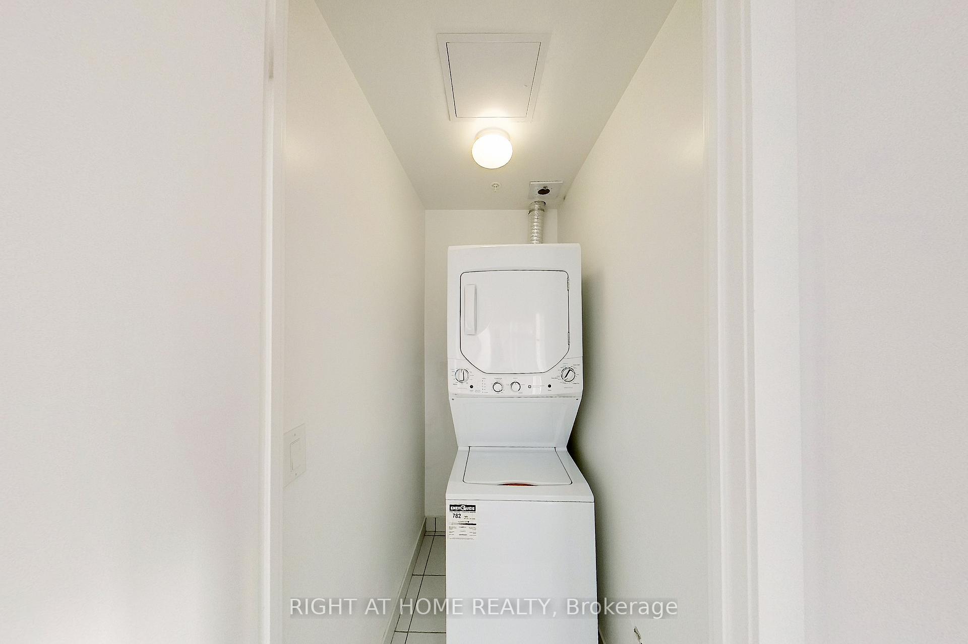 Photo 18 of Unit 1003, 550 North Service Road, Grimsby, Grimsby Beach — HOMEH