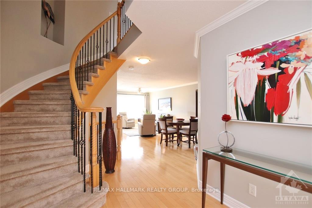 Photo 3 of 61 Scampton Drive, Ottawa, Kanata - Morgan's Grant/South March — HOMEH