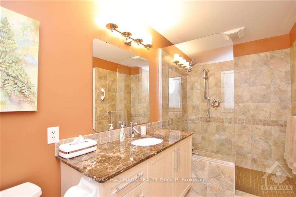 Photo 21 of 61 Scampton Drive, Ottawa, Kanata - Morgan's Grant/South March — HOMEH