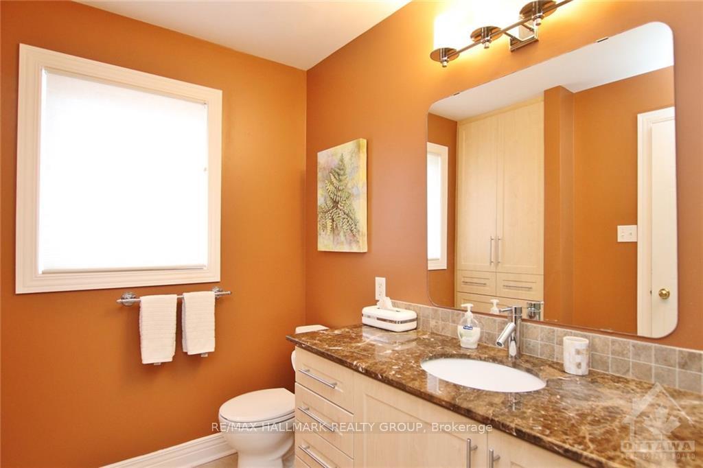 Photo 22 of 61 Scampton Drive, Ottawa, Kanata - Morgan's Grant/South March — HOMEH