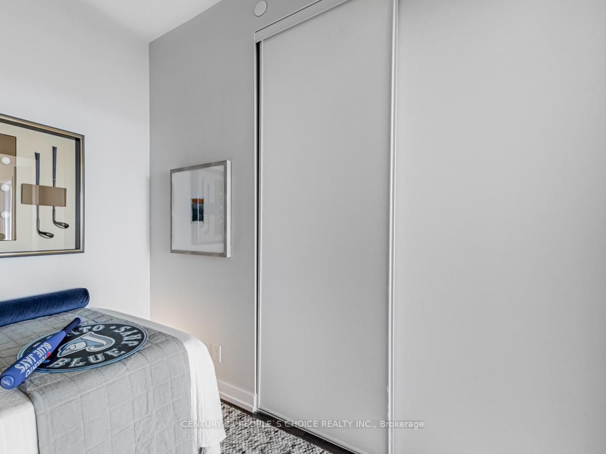 Photo 18 of Unit 1805, 898 Portage Parkway, Vaughan, Vaughan Corporate Centre — HOMEH